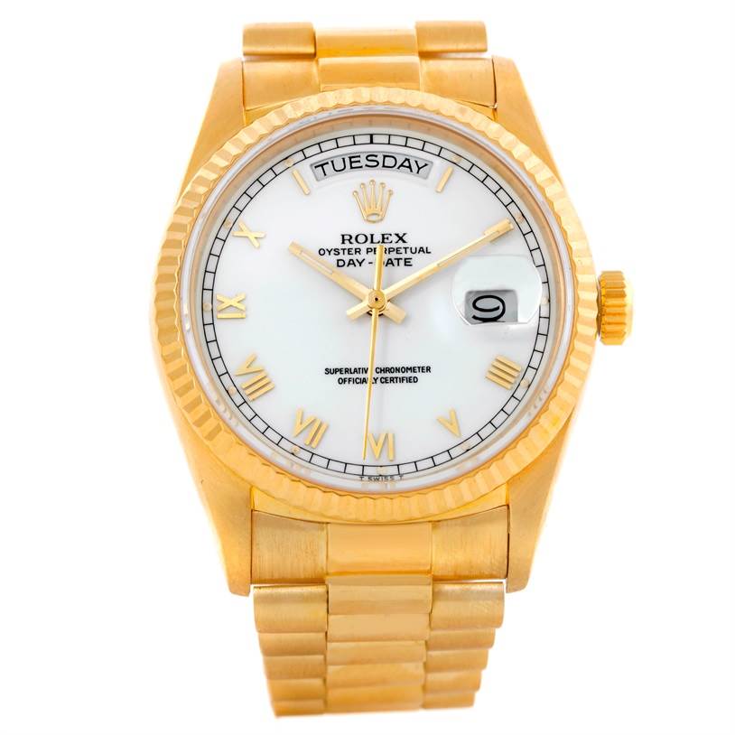 The image depicts a front view of the Rolex President 18038 Men
s Yellow Gold White Dial 18038 Men
s Yellow Gold White Dial model watch, showcasing its dial, bezel, day-date display, and bracelet.
