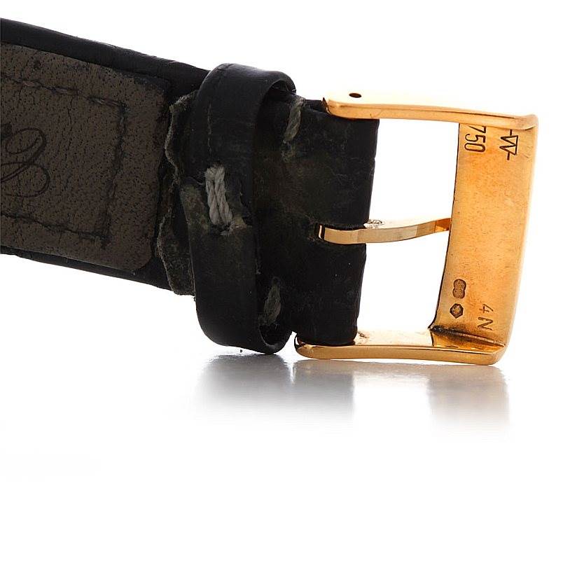 This image shows a close-up of the buckle and strap of a Breitling Premier H42035 Men's Rose Gold Black Dial H42035 Men's Rose Gold Black Dial watch.