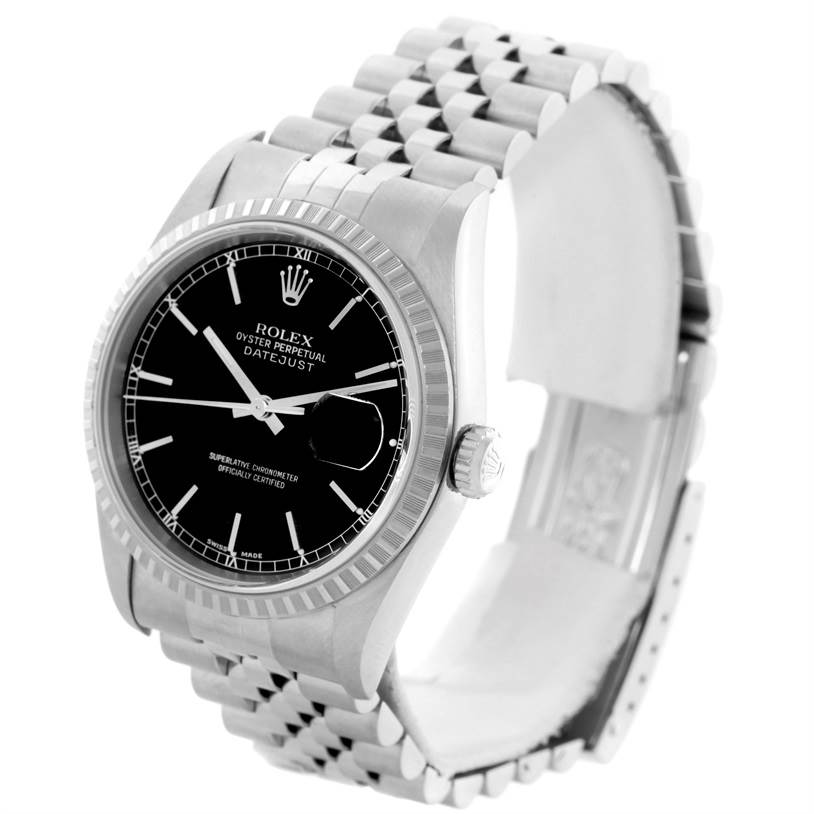The image shows a Rolex Datejust 16220 Men
s Stainless Steel Black Dial 16220 Men
s Stainless Steel Black Dial watch from a front angle, highlighting the dial, bezel, crown, and part of the bracelet.