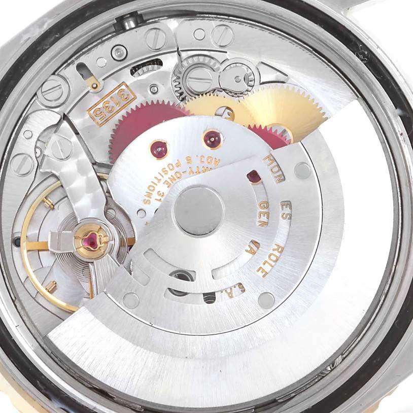 This image shows the internal movement components of a Rolex Datejust 16263 Men's Steel and Gold (two tone) Grey Dial 16263 Men's Steel and Gold (two tone) Grey Dial watch from a close-up, top-down angle.