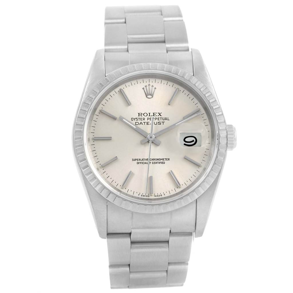The image shows a front view of the Rolex Datejust 16220 Men
s Stainless Steel Silver Dial 16220 Men
s Stainless Steel Silver Dial watch, displaying the dial, bezel, and bracelet.