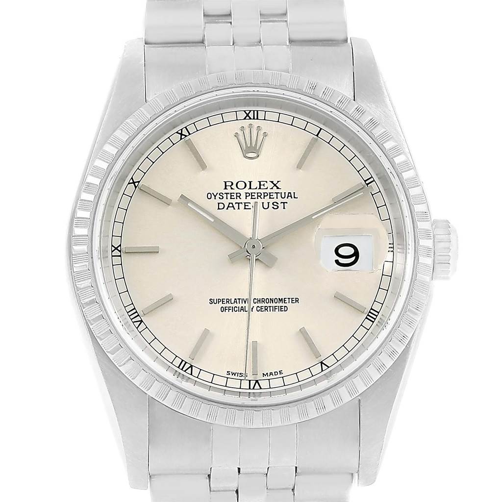 The image shows a front view of a Rolex Datejust 16220 Men
s Stainless Steel Silver Dial 16220 Men
s Stainless Steel Silver Dial watch, displaying its dial, hands, date window, and bracelet.