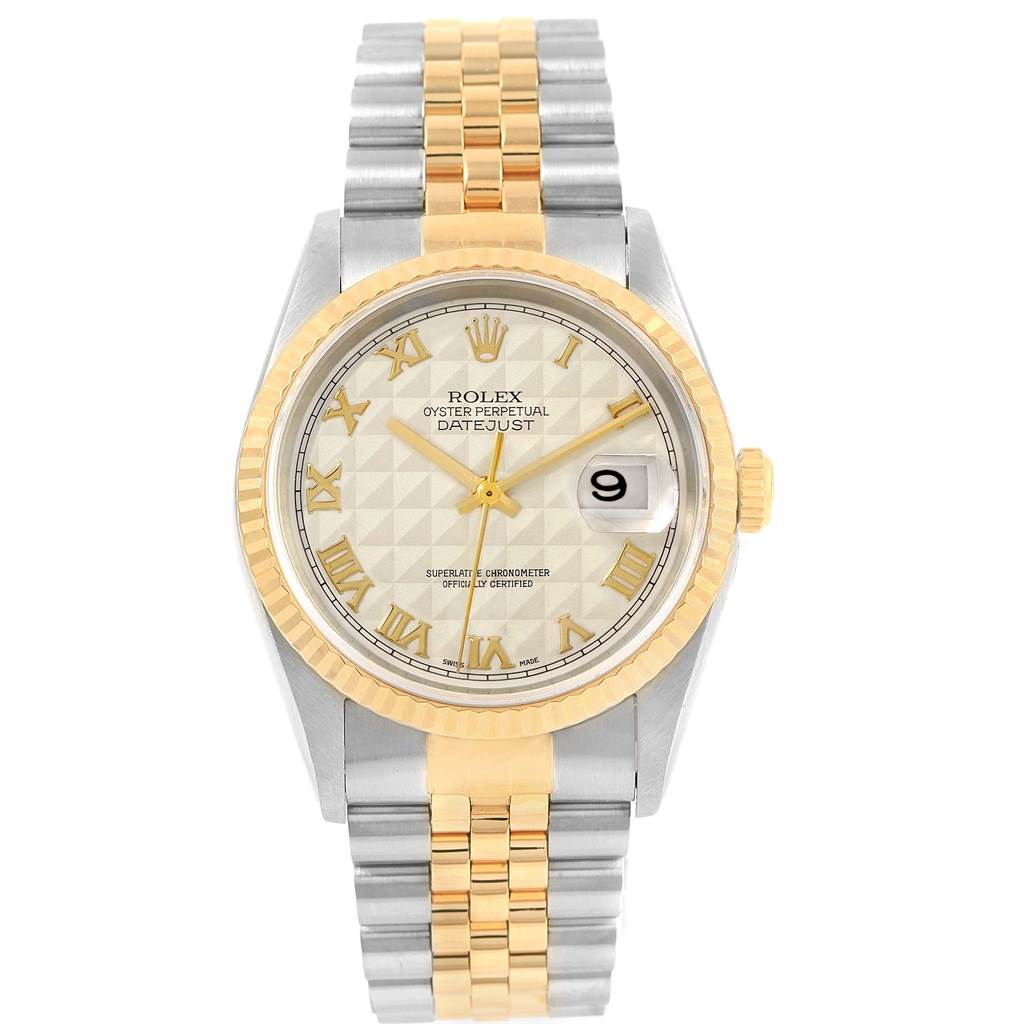This Rolex Datejust 16233 Men's Steel and Gold (two tone) Beige Dial 16233 Men's Steel and Gold (two tone) Beige Dial model is shown from a top view displaying the dial, bezel, and two-tone Jubilee bracelet.