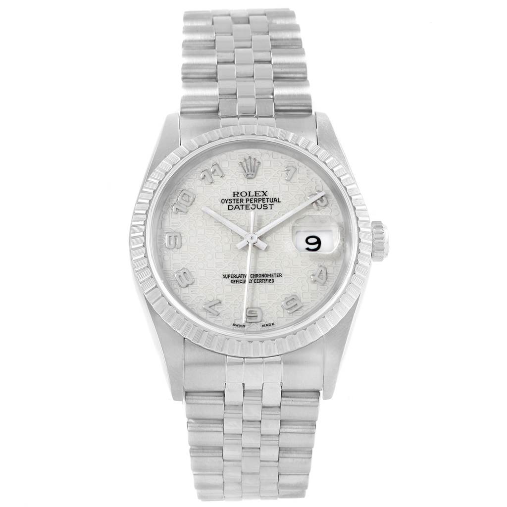 The image shows a front view of a Rolex Datejust 16220 Men's Stainless Steel Silver Dial 16220 Men's Stainless Steel Silver Dial watch, displaying the dial, bezel, and bracelet in full detail.