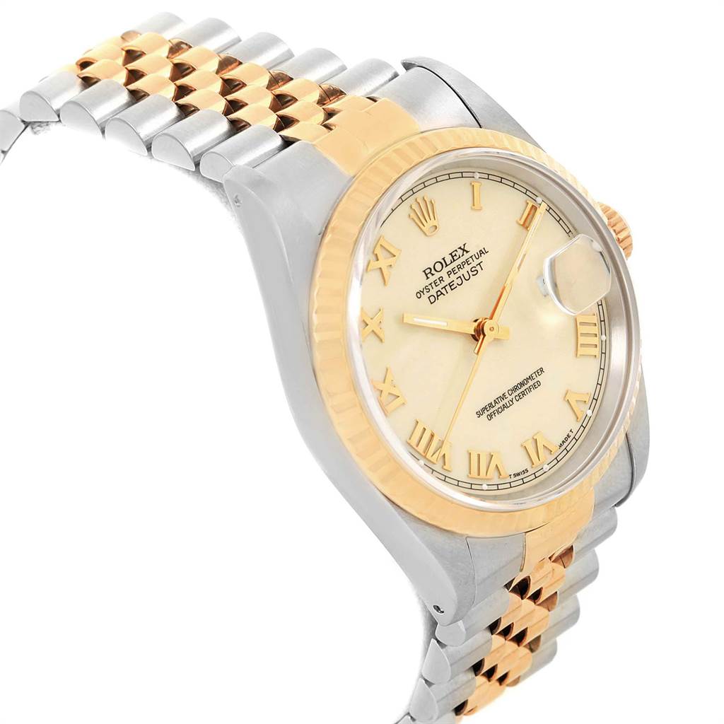 This image shows a side angle of the Rolex Datejust 16233 Men
s Steel and Gold (two tone) Beige Dial 16233 Men
s Steel and Gold (two tone) Beige Dial watch, highlighting the bezel, dial, bracelet, crown, and case.