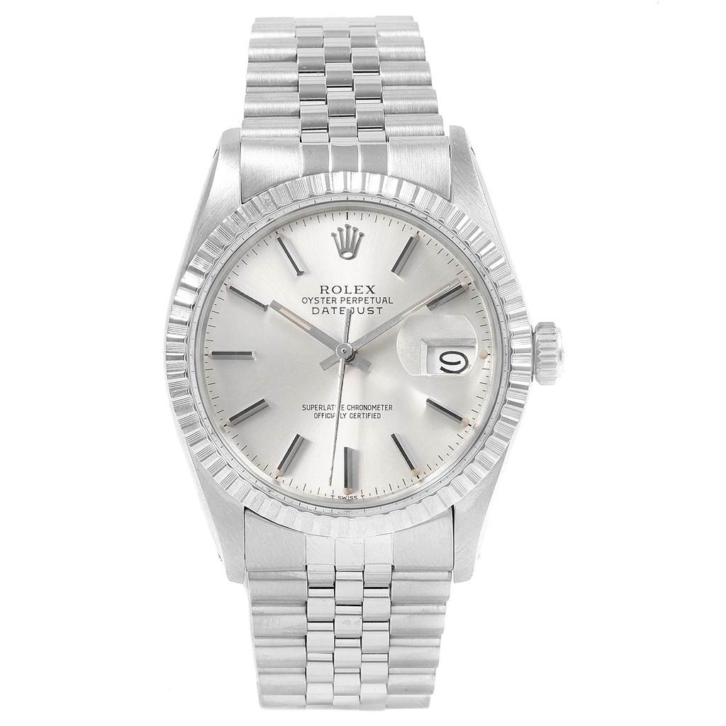 This image shows a front view of a Rolex Datejust 16030 Men
s Stainless Steel Silver Dial 16030 Men
s Stainless Steel Silver Dial, highlighting its dial, bezel, bracelet, and date window.