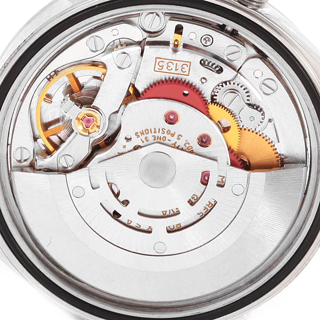 The image shows the internal movement mechanism of a Rolex Datejust 16200 Men's Stainless Steel White Dial 16200 Men's Stainless Steel White Dial watch from a top-down perspective.