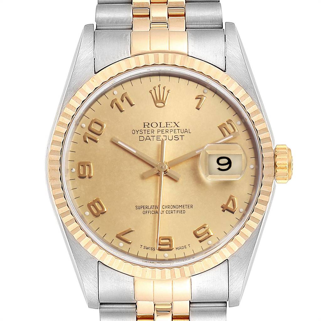 The image shows a Rolex Datejust 16233 Men's Steel and Gold (two tone) Champagne Dial 16233 Men's Steel and Gold (two tone) Champagne Dial watch with a gold dial, two-tone bracelet, and magnified date window at the 3 o'clock position.
