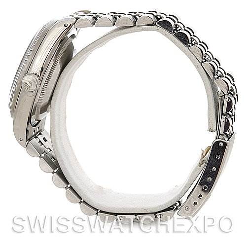 The image shows a side view of the Rolex Datejust 16220 Men's Stainless Steel Silver Dial 16220 Men's Stainless Steel Silver Dial watch displaying the case and bracelet.