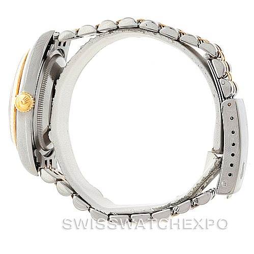 This image shows a side view of a Rolex Datejust 16233 Men
s Steel and Gold (two tone) Beige Dial 16233 Men
s Steel and Gold (two tone) Beige Dial watch, displaying the bracelet, clasp, and part of the crown.