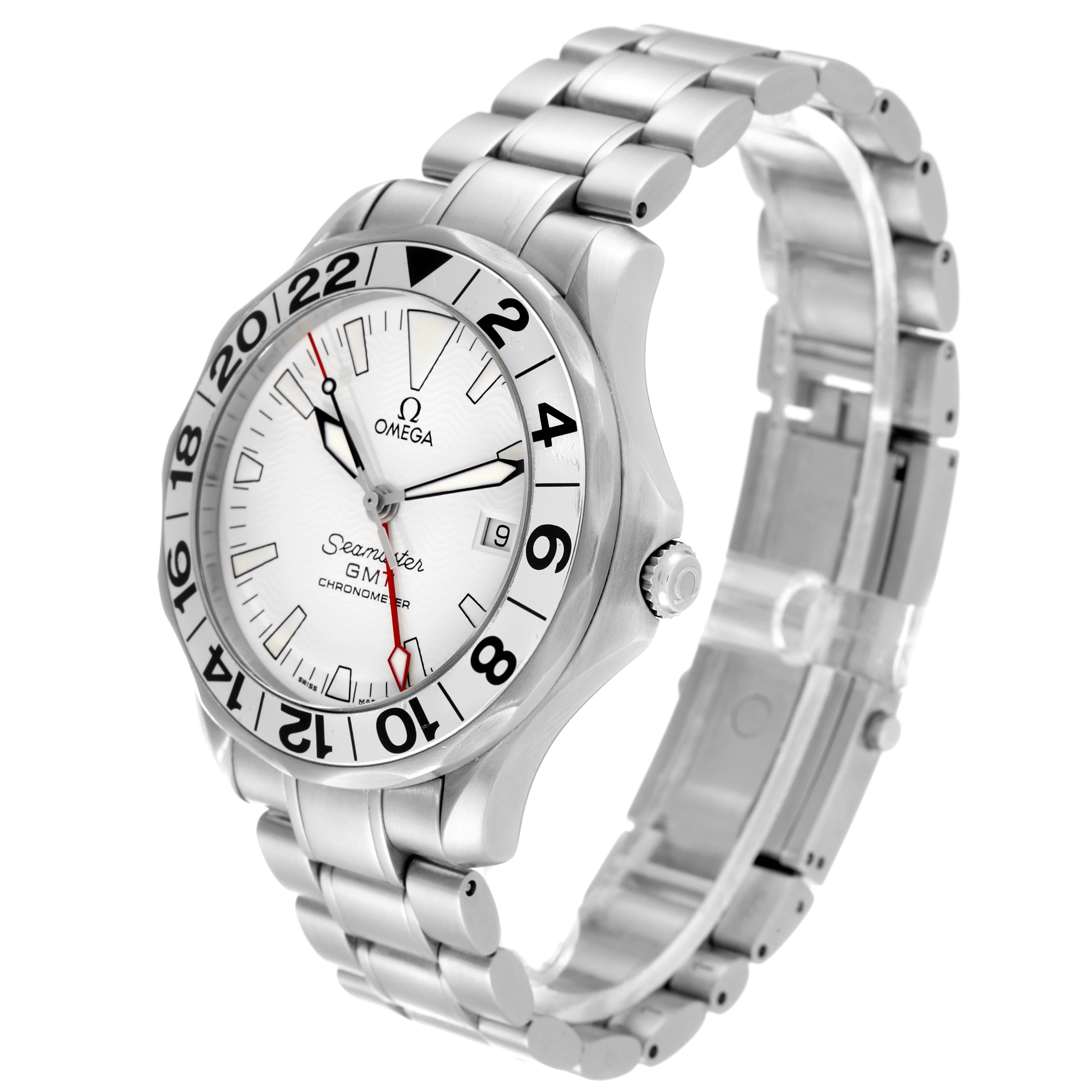 The image shows an Omega Seamaster 2538.20.00 Men's Stainless Steel White Dial 2538.20.00 Men's Stainless Steel White Dial watch at a three-quarter angle, highlighting the face, bezel, crown, and bracelet.