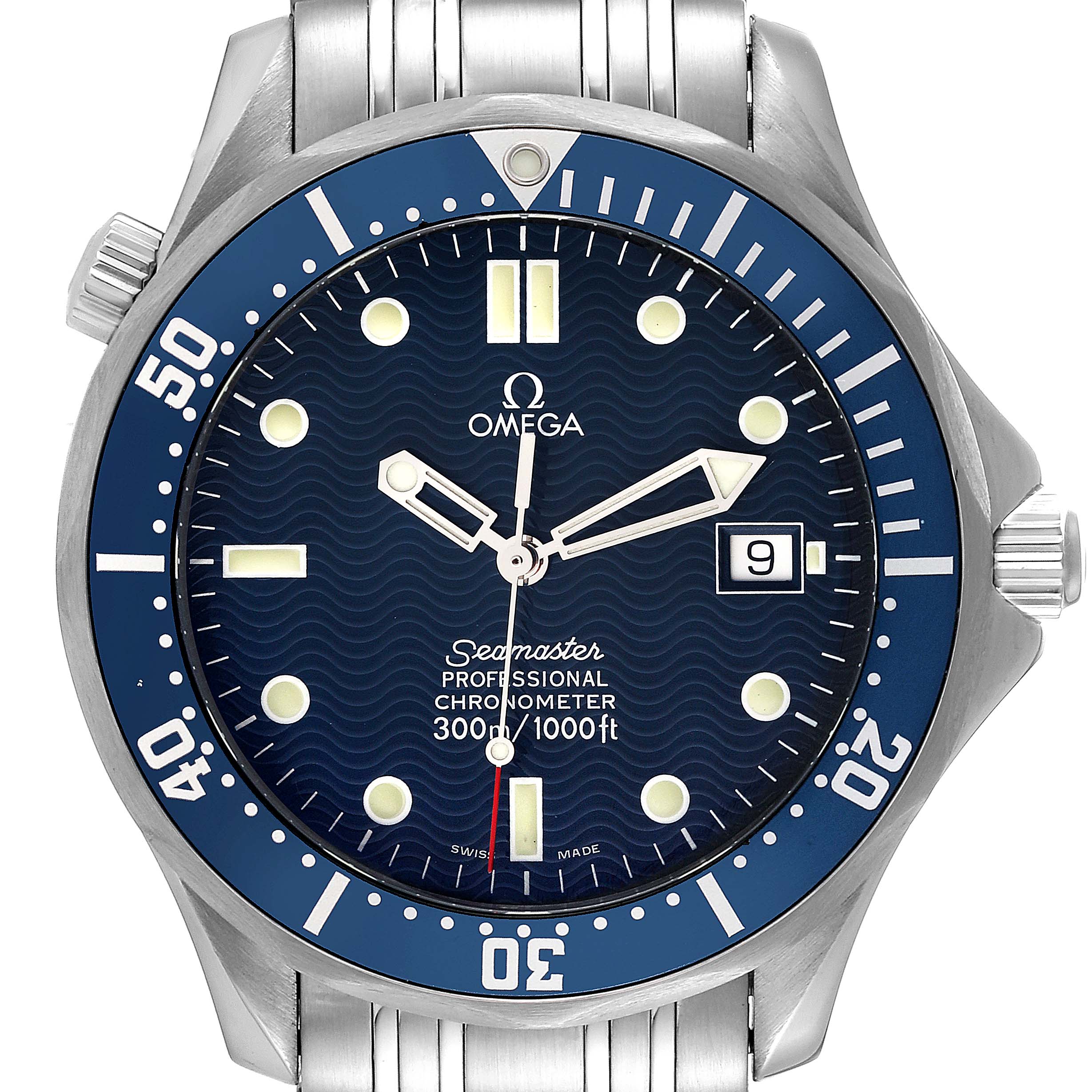 The image shows a front view of the Omega Seamaster 2531.80.00 Men's Stainless Steel Blue Dial 2531.80.00 Men's Stainless Steel Blue Dial watch, highlighting the dial, bezel, and part of the stainless steel bracelet.
