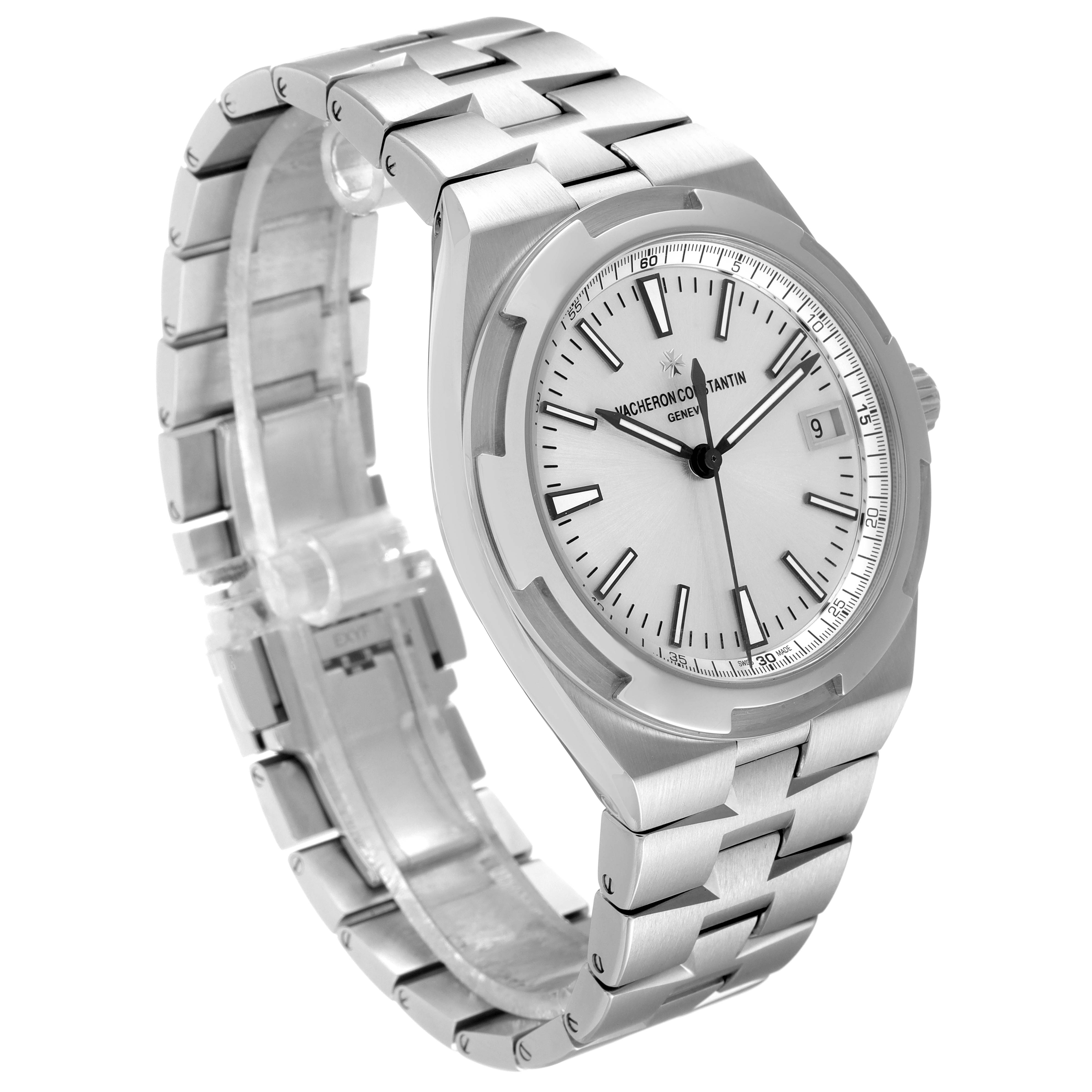 The image shows a Vacheron Constantin Overseas 4500V/110A-B126 Men's Stainless Steel Silver Dial 4500V/110A-B126 Men's Stainless Steel Silver Dial watch, angled to display its face, bracelet, and part of the clasp.