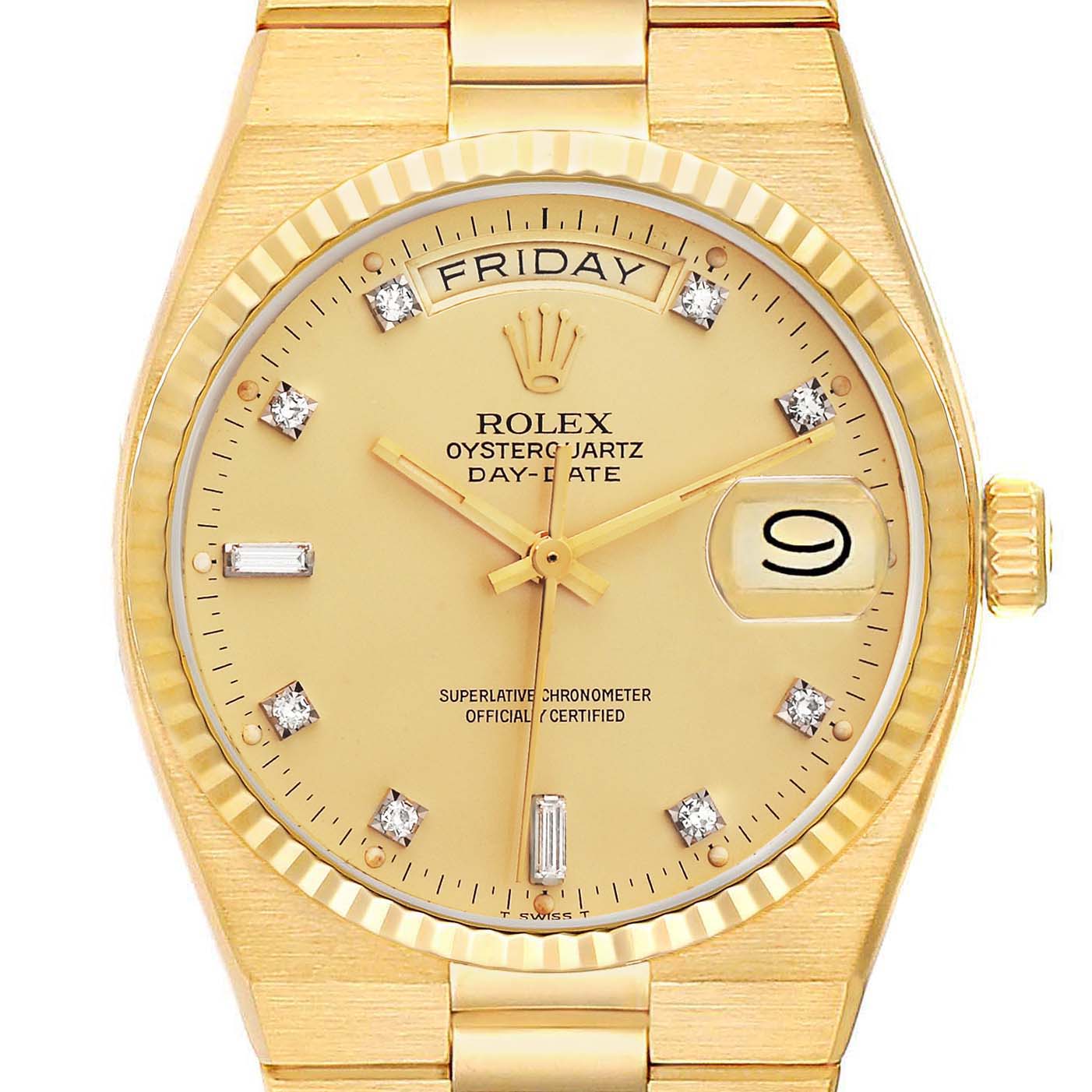 The Rolex Oysterquartz 19018 Men's Yellow Gold Champagne Dial 19018 Men's Yellow Gold Champagne Dial watch is shown from the front, displaying the dial, day-date window, hands, bezel, and part of the bracelet.