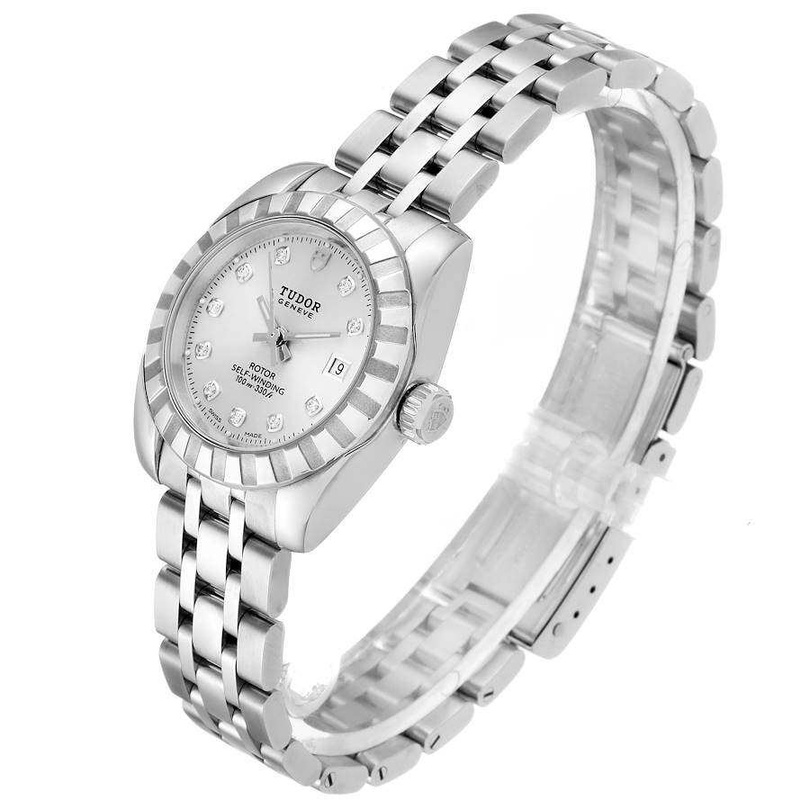 tudor 22010