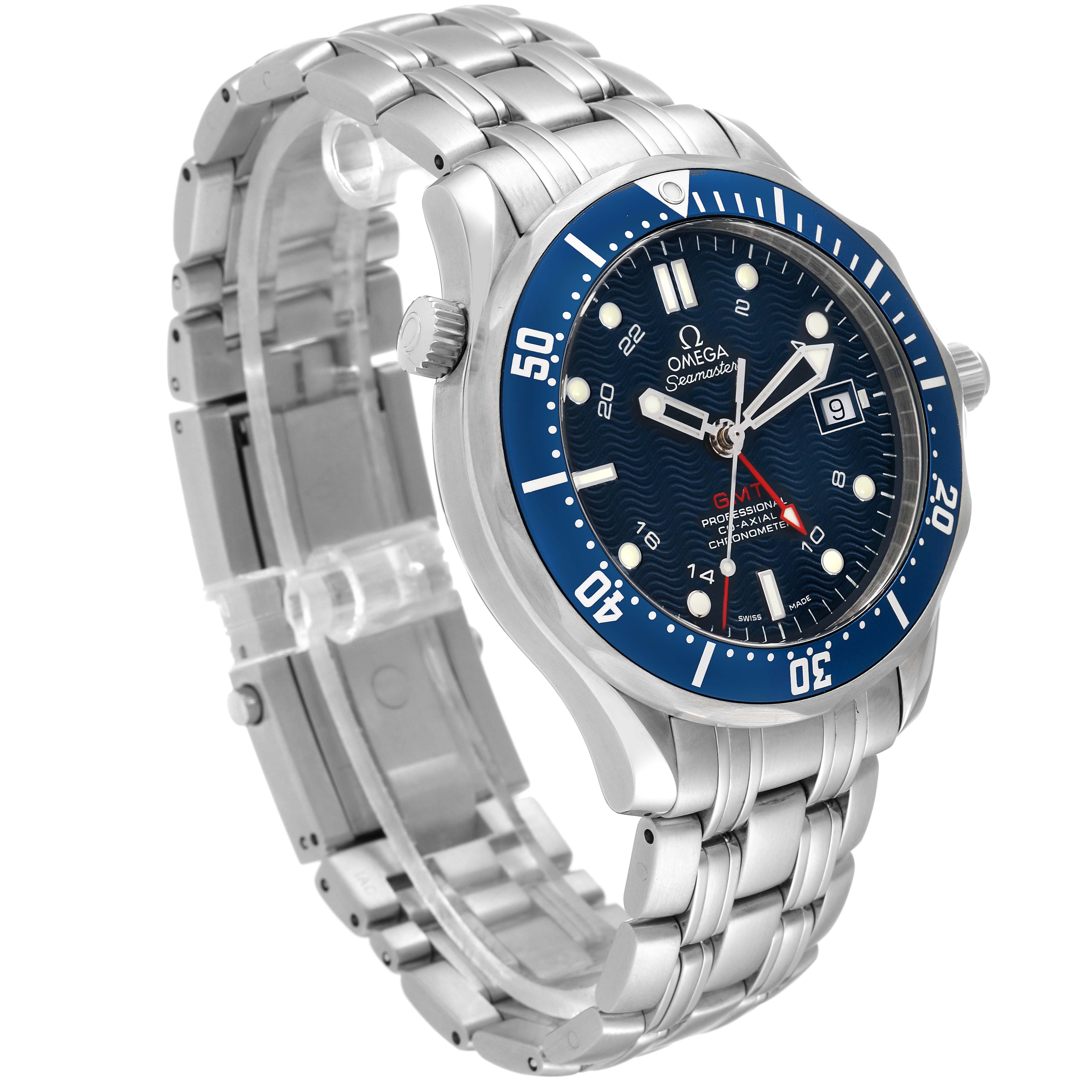 The image shows an angled view of the Omega Seamaster 2535.80.00 Men
s Stainless Steel Blue Dial 2535.80.00 Men
s Stainless Steel Blue Dial watch, illustrating the face, bezel, and metal bracelet.