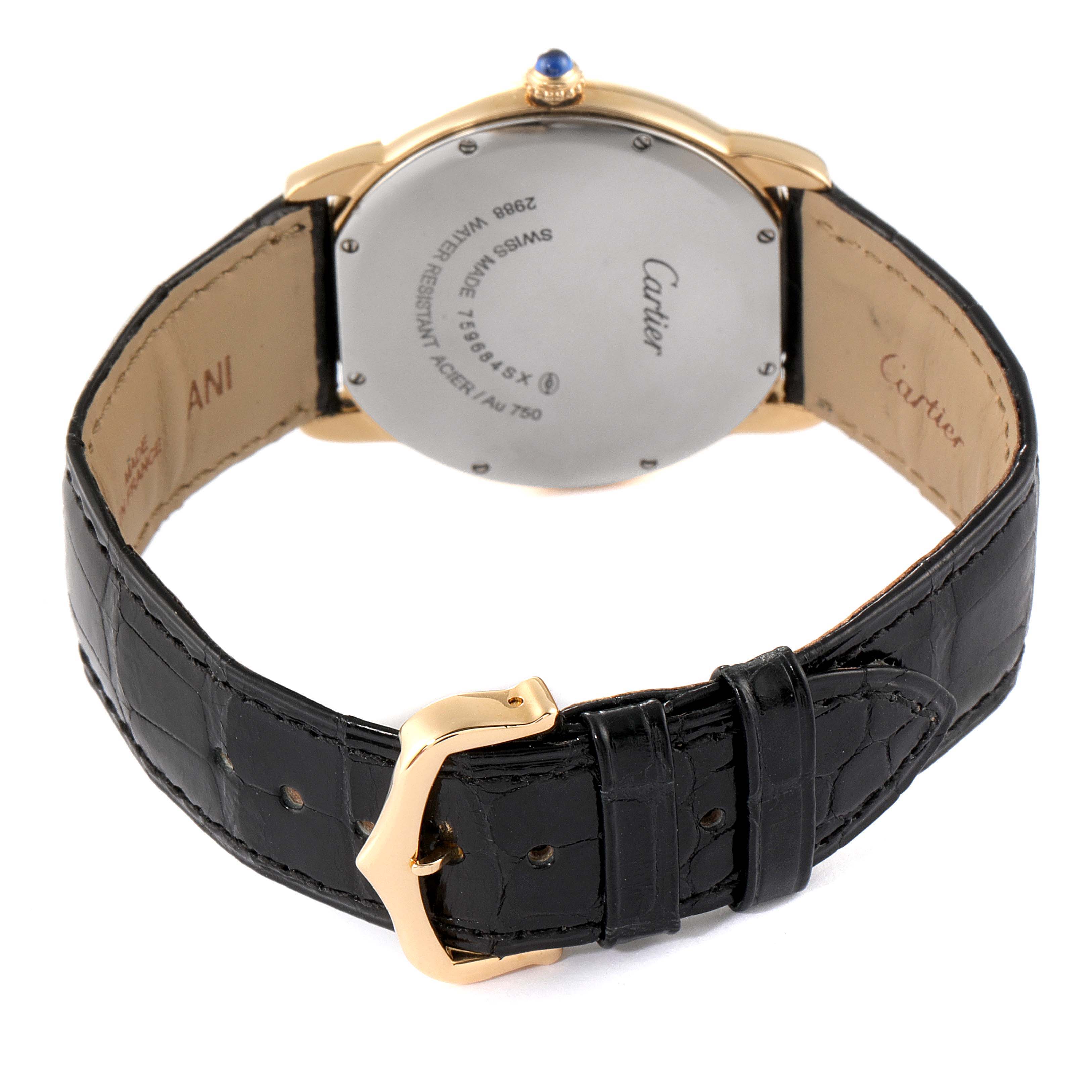 The image shows the back view of a Cartier Ronde W6700455 Men
s Stainless Steel Silver Dial W6700455 Men
s Stainless Steel Silver Dial watch, highlighting the case back, leather strap, and clasp.