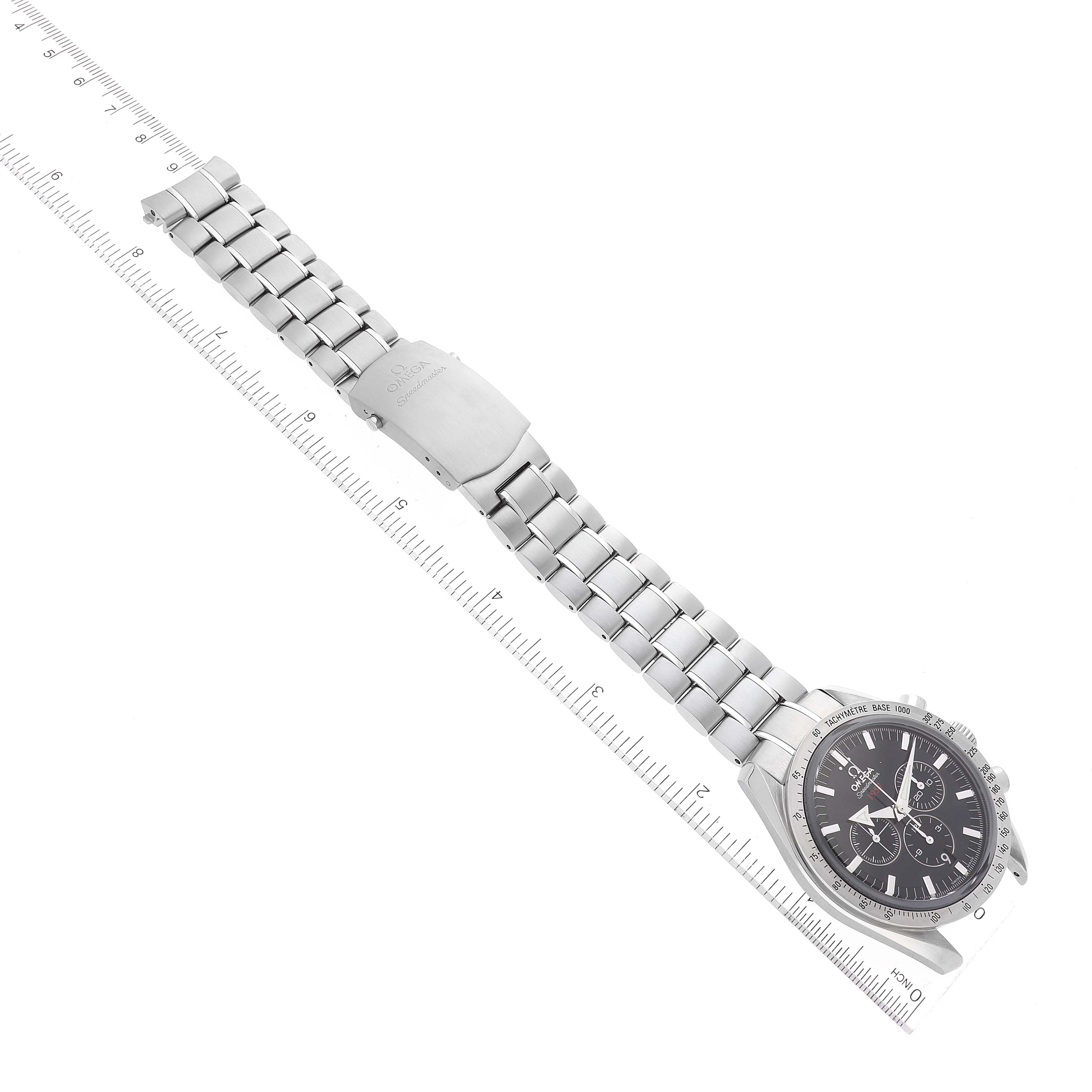 The image shows an Omega Speedmaster 321.10.42.50.01.001 Men
s Stainless Steel Black Dial 321.10.42.50.01.001 Men
s Stainless Steel Black Dial watch from an angled top-down view, highlighting the face, bracelet, and clasp.