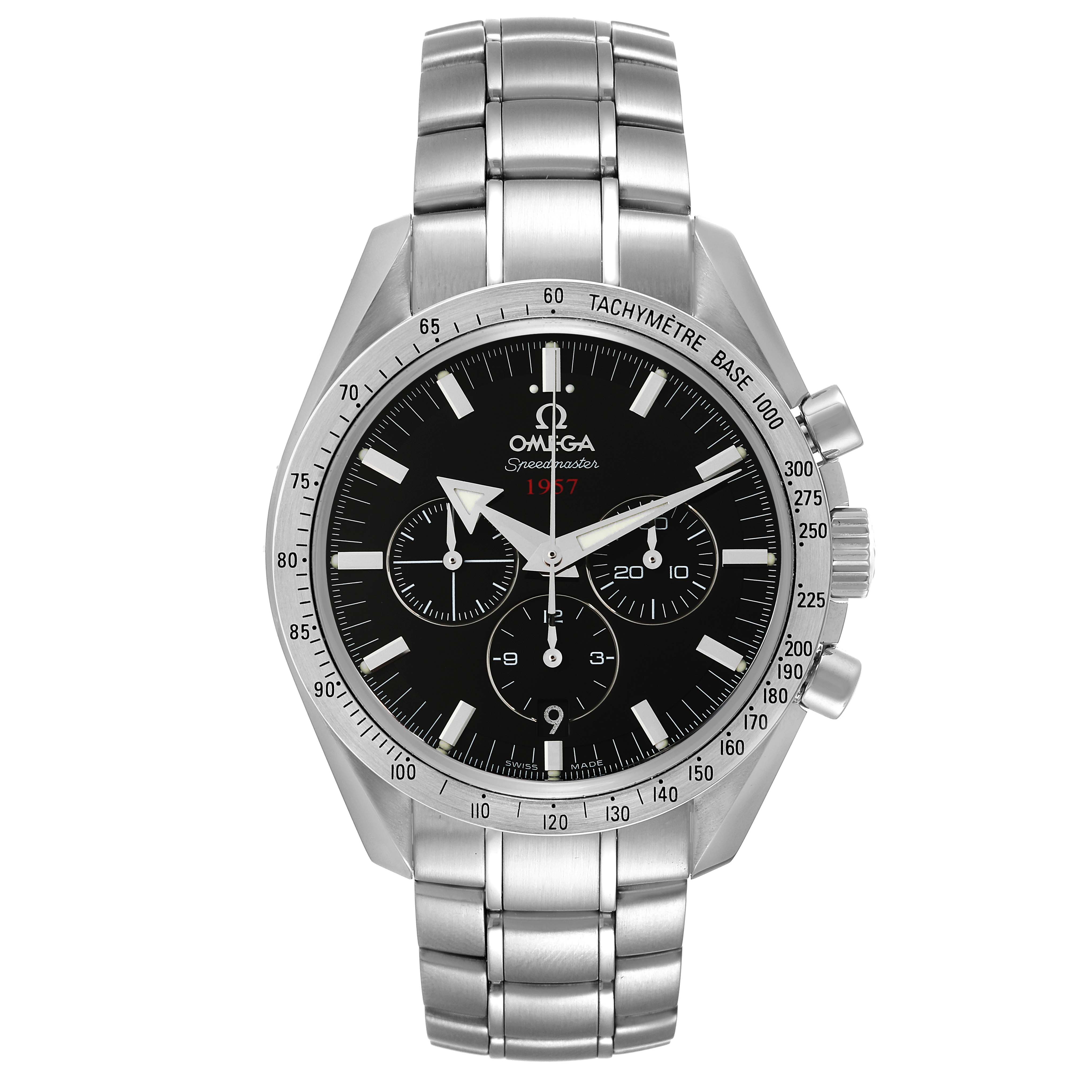 The image shows a front view of an Omega Speedmaster 321.10.42.50.01.001 Men
s Stainless Steel Black Dial 321.10.42.50.01.001 Men
s Stainless Steel Black Dial watch, highlighting its black dial, stainless steel case, and bracelet.