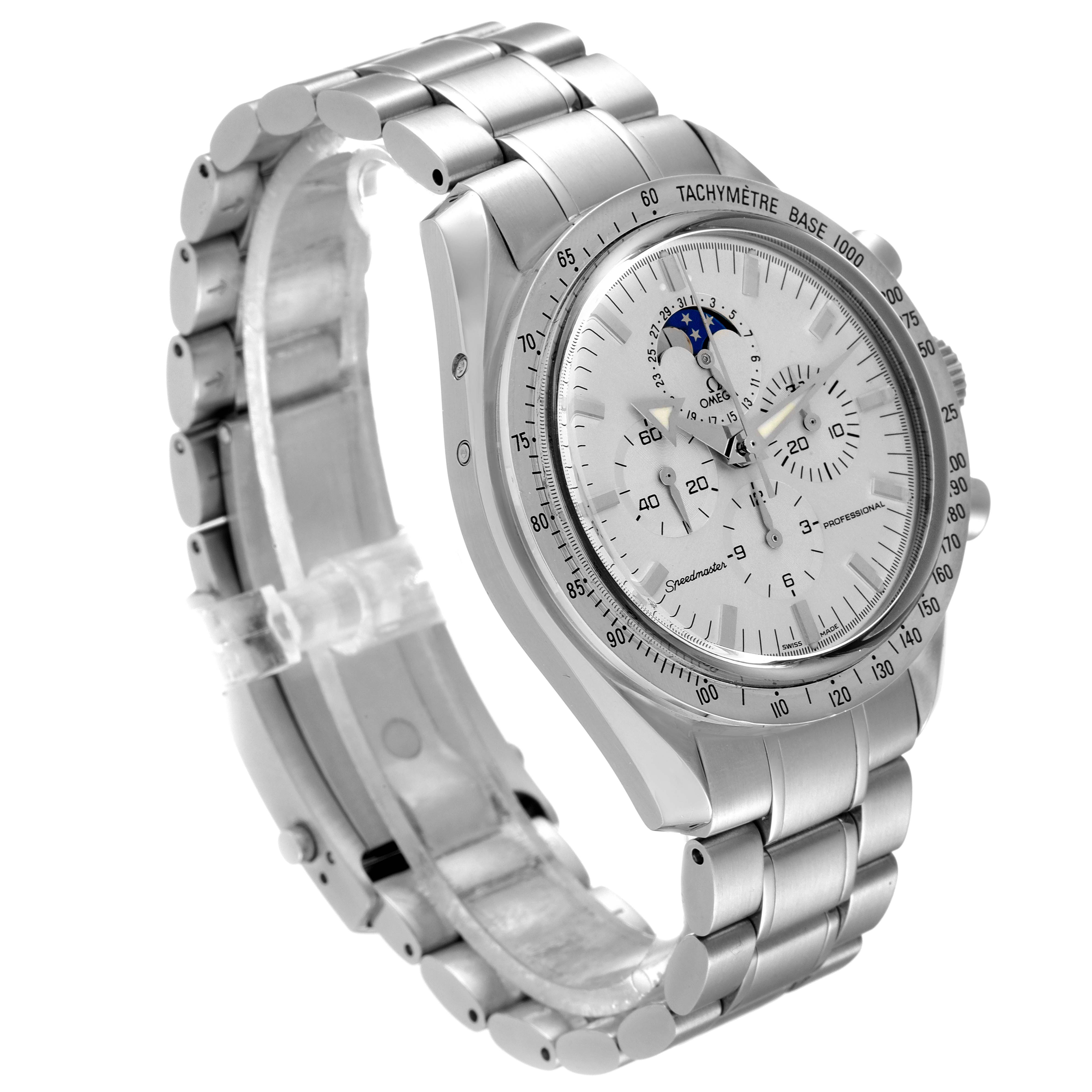 The image shows a side-angle view of an Omega Speedmaster 3575.30.00 Men
s Stainless Steel Silver Dial 3575.30.00 Men
s Stainless Steel Silver Dial watch, featuring the dial, bezel, and metal bracelet.