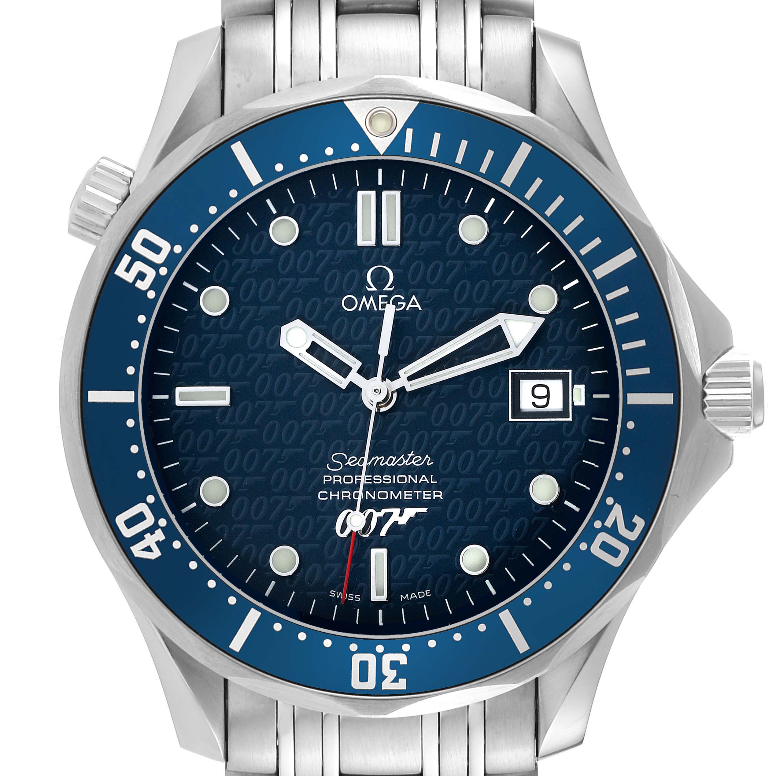 The image shows a front view of the Omega Seamaster 2537.80.00 Men's Stainless Steel Blue Dial 2537.80.00 Men's Stainless Steel Blue Dial watch, highlighting the dial, bezel, and bracelet.