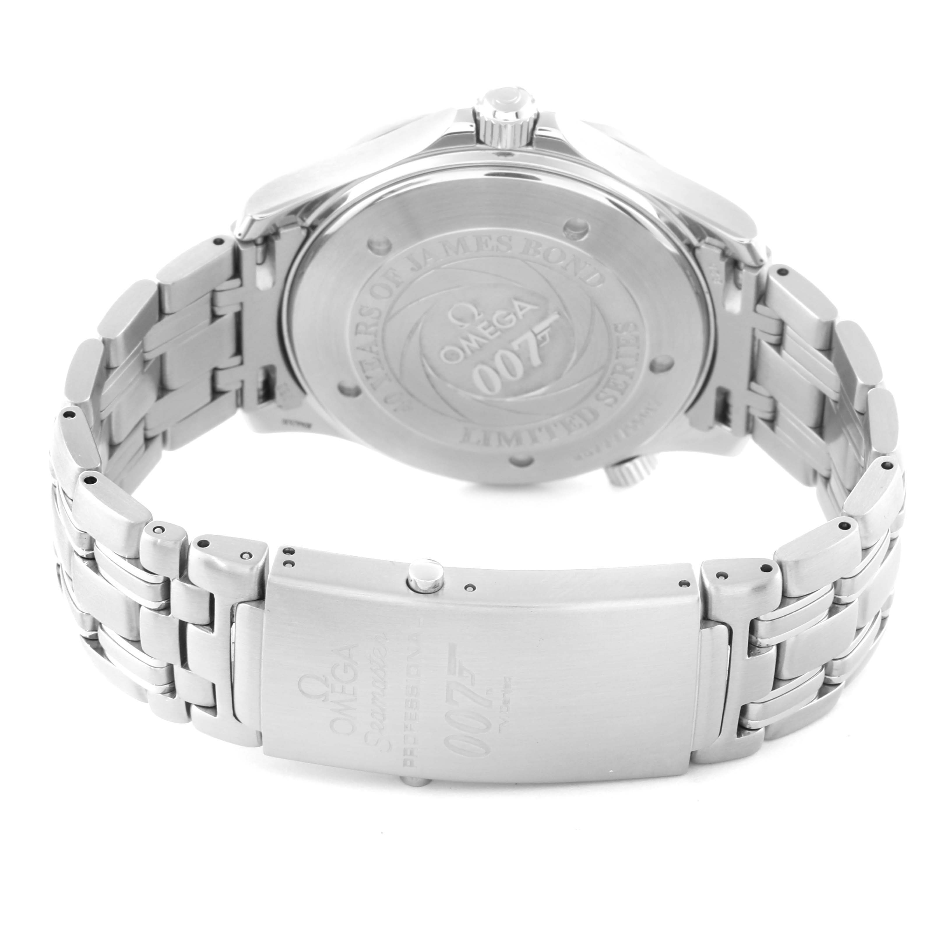 The image shows the back case and bracelet clasp of an Omega Seamaster 2537.80.00 Men's Stainless Steel Blue Dial 2537.80.00 Men's Stainless Steel Blue Dial watch, featuring "007" branding.