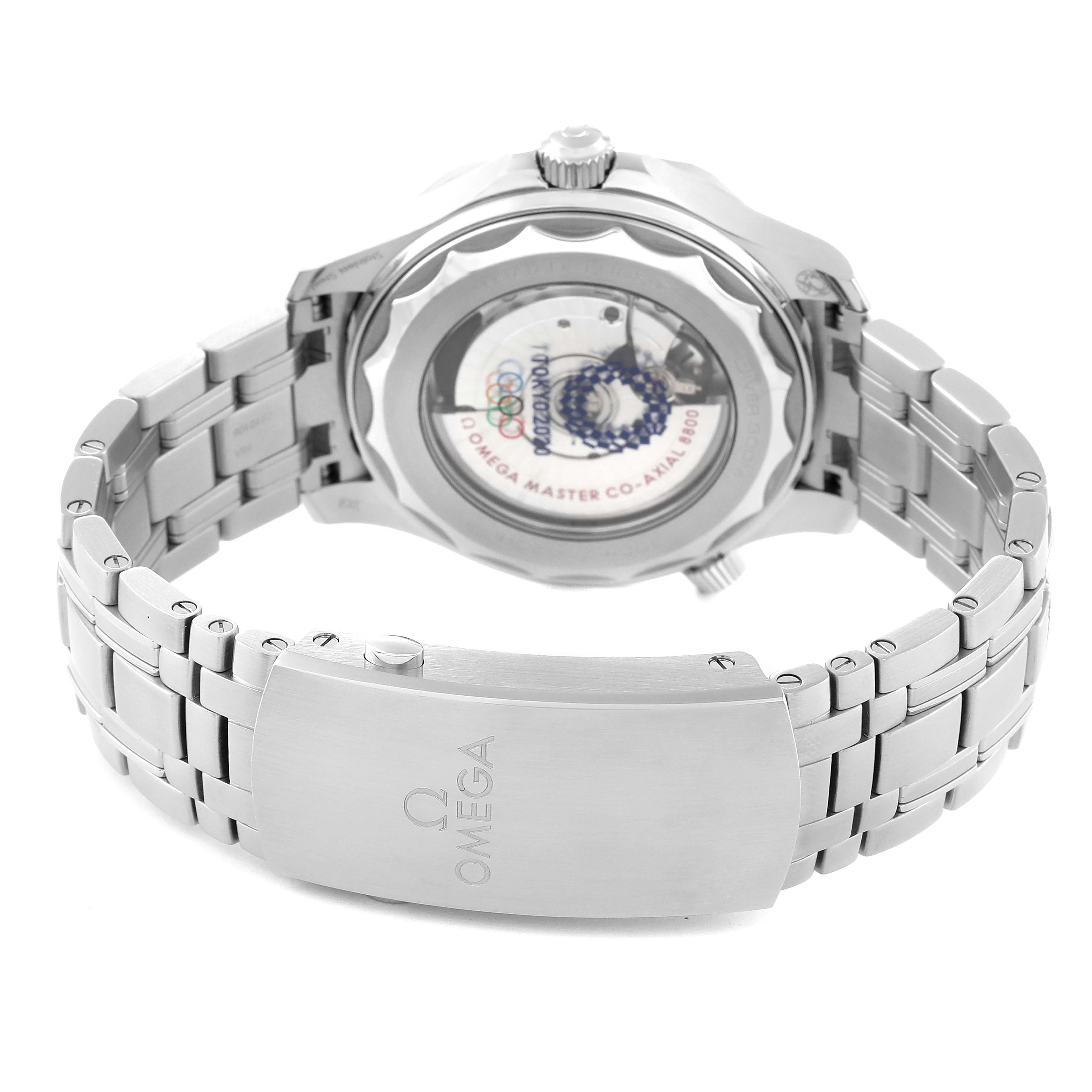 This image shows the back and clasp of an Omega Seamaster 522.30.42.20.04.001 Men
s Stainless Steel White Dial 522.30.42.20.04.001 Men
s Stainless Steel White Dial watch, highlighting the stainless steel bracelet and transparent case back.