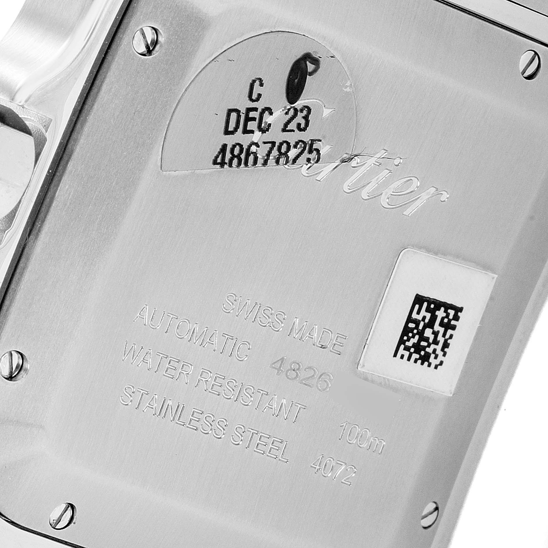 This image shows the back case of the Cartier Santos WSSA0030 Men
s Stainless Steel Blue Dial WSSA0030 Men
s Stainless Steel Blue Dial watch, highlighting its model, water resistance, and material details.