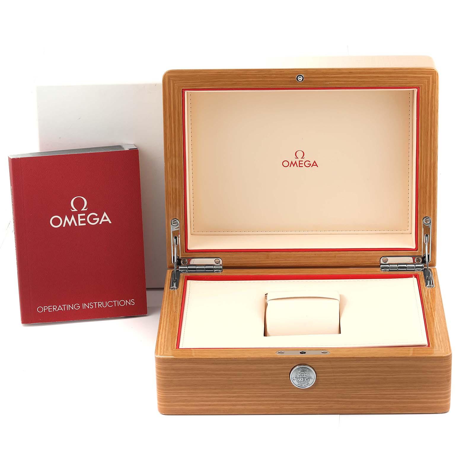The image shows a wooden Omega Speedmaster 321.10.44.50.01.001 Men
s Stainless Steel Black Dial 321.10.44.50.01.001 Men
s Stainless Steel Black Dial watch box and a red operating instructions booklet.