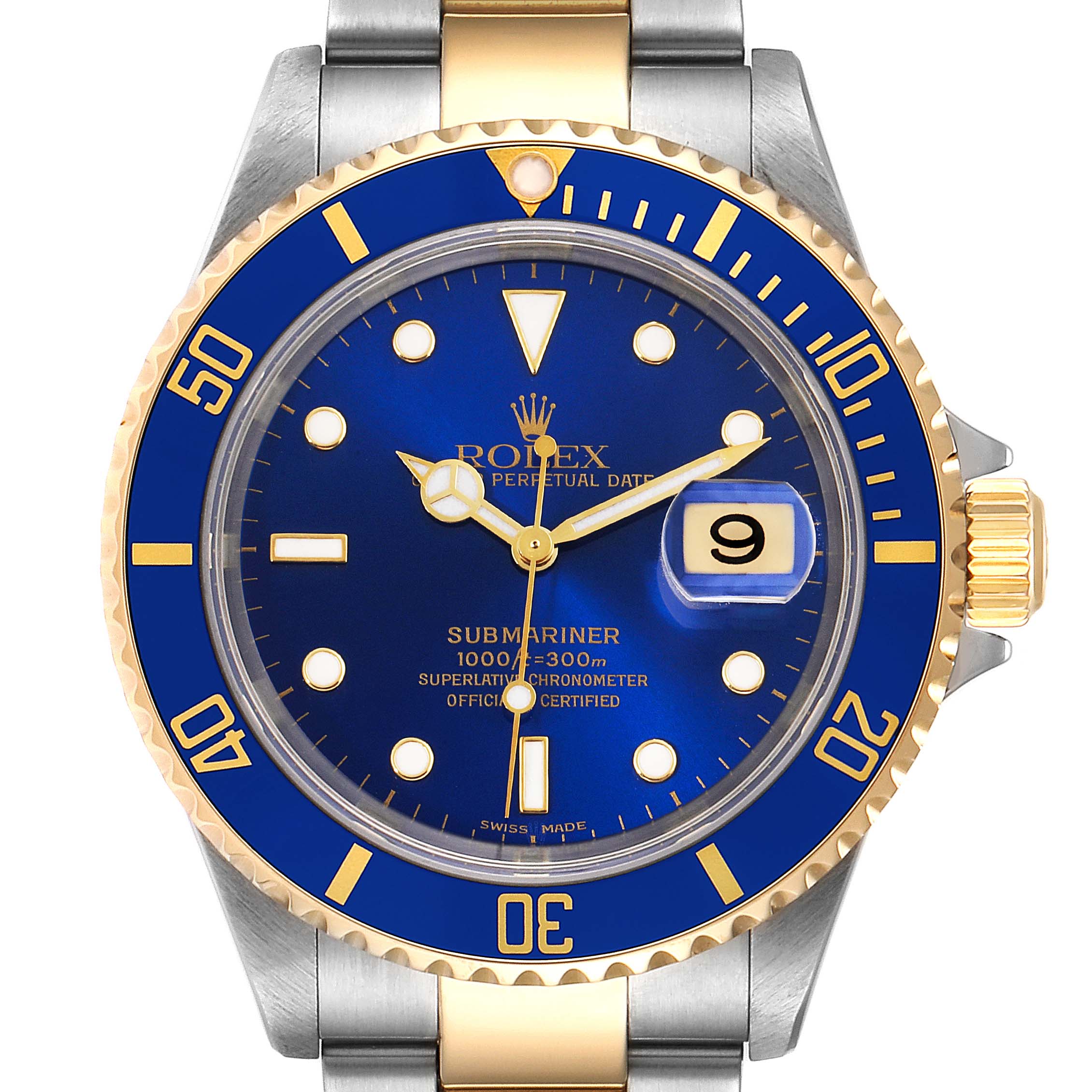 This image shows a front view of the Rolex Submariner 16613 Men
s Steel and Gold (two tone) Blue Dial 16613 Men
s Steel and Gold (two tone) Blue Dial watch, highlighting its blue dial, gold and silver bezel, and date display.