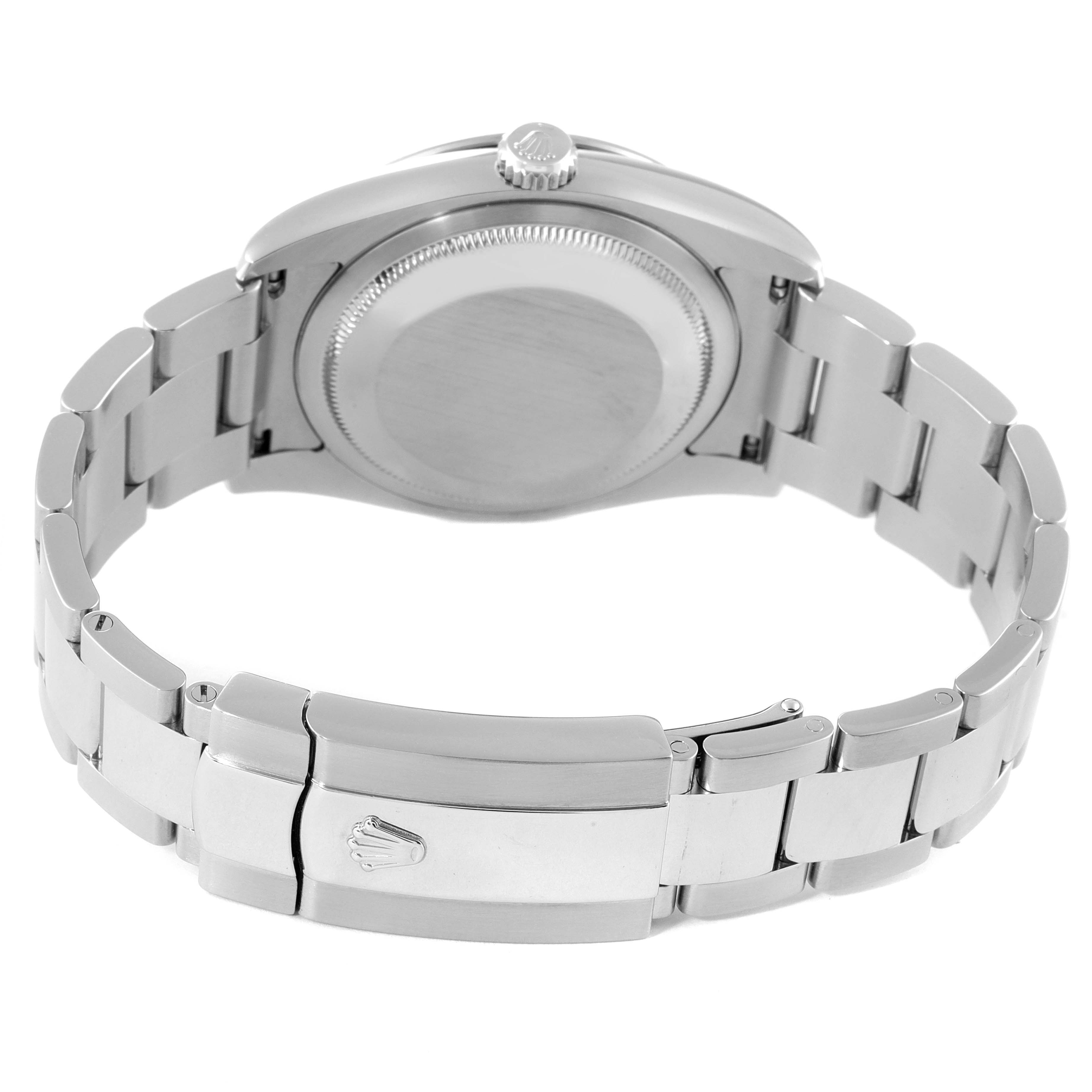 The image shows the back view of a Rolex Turn-o-Graph 116264 Men
s Stainless Steel White Dial 116264 Men
s Stainless Steel White Dial watch, highlighting the bracelet and clasp.