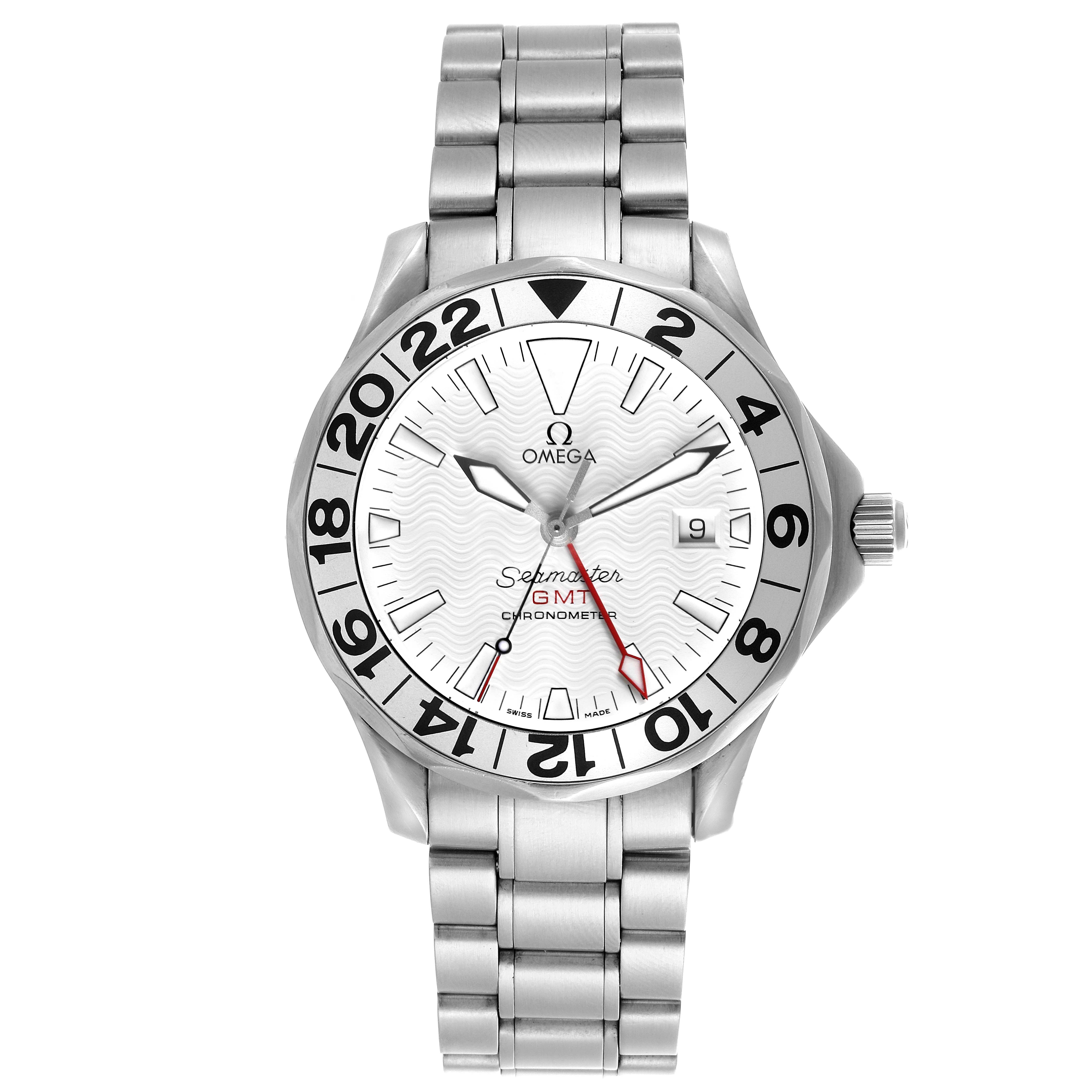 The image shows a front view of the Omega Seamaster 2538.20.00 Men's Stainless Steel White Dial 2538.20.00 Men's Stainless Steel White Dial GMT watch, highlighting its bezel, dial, bracelet, and crown.