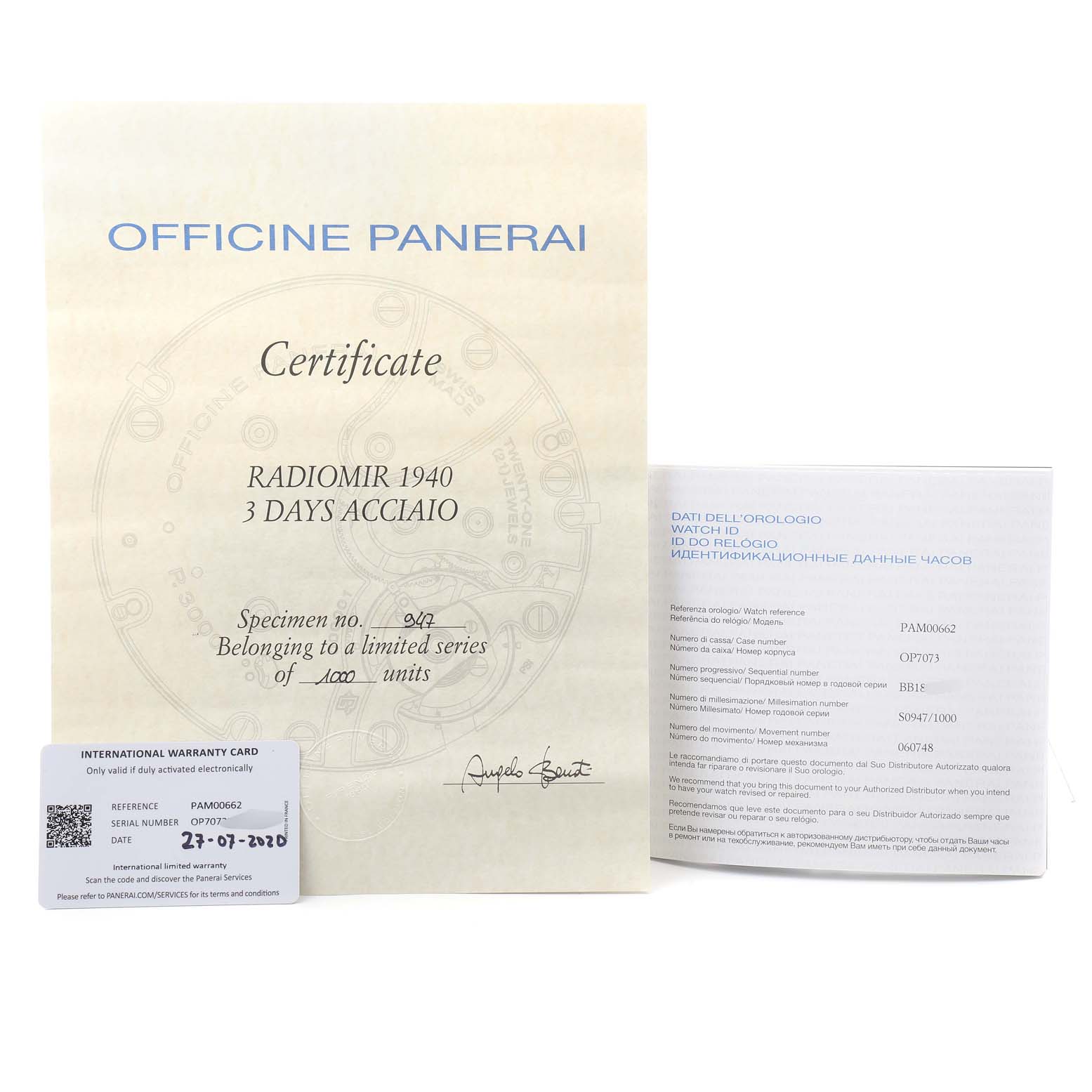 The image shows the certificate, warranty card, and manual for the Panerai Radiomir PAM00662 Men's Stainless Steel Brown Dial PAM00662 Men's Stainless Steel Brown Dial 1940 model.