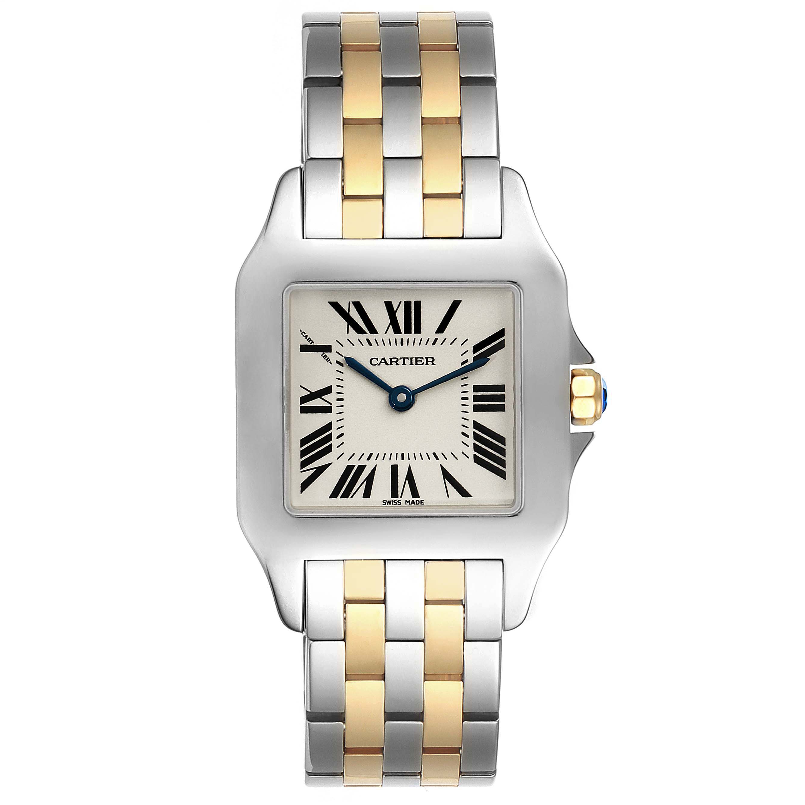 This image shows a frontal view of the Cartier Santos W25067Z6 Men
s Steel and Gold (two tone) Silver Dial W25067Z6 Men
s Steel and Gold (two tone) Silver Dial watch, displaying the face, bezel, and two-tone metal bracelet.