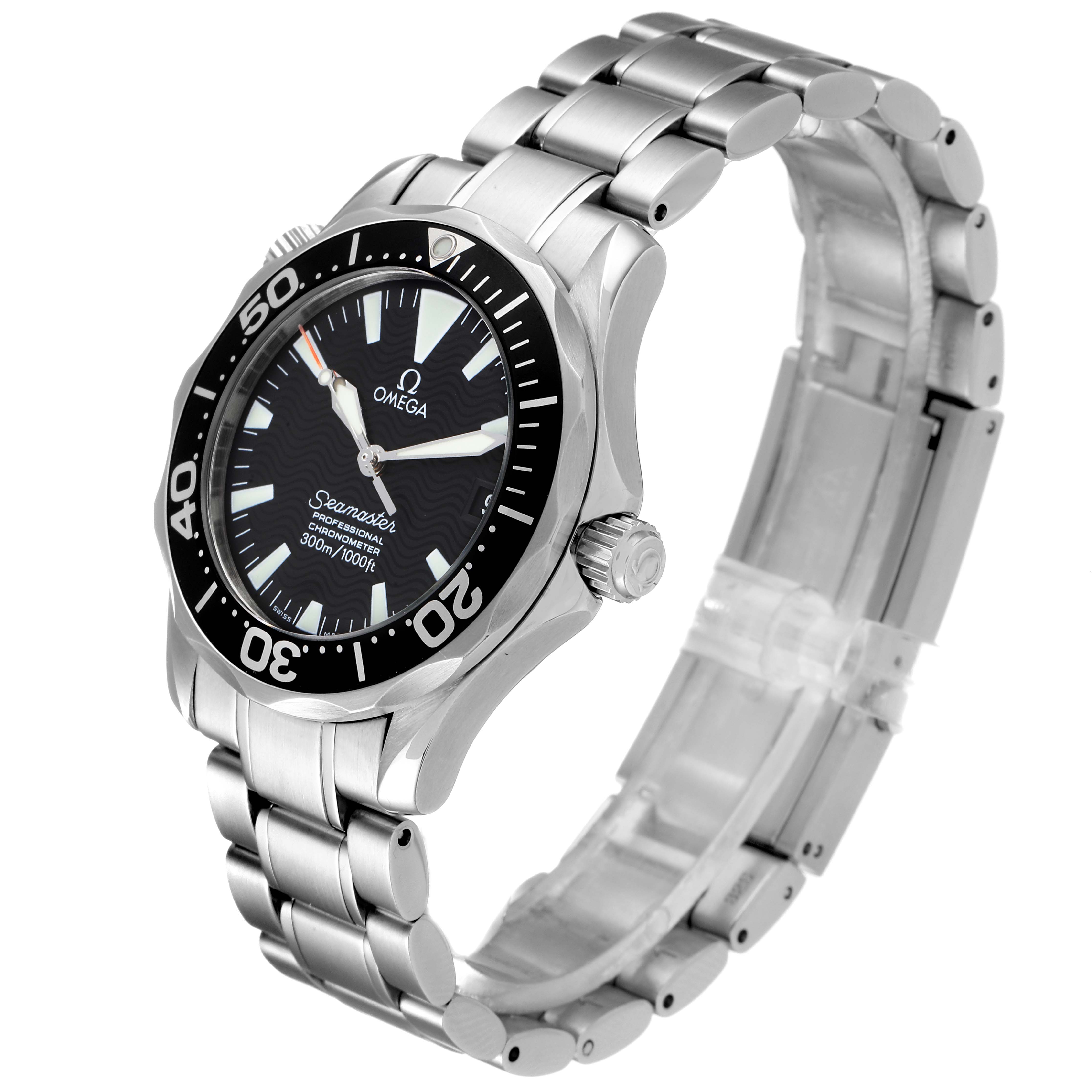 The image shows a side angle view of the Omega Seamaster 2252.50.00 Men
s Stainless Steel Black Dial 2252.50.00 Men
s Stainless Steel Black Dial watch displaying its bezel, dial, and metal bracelet.