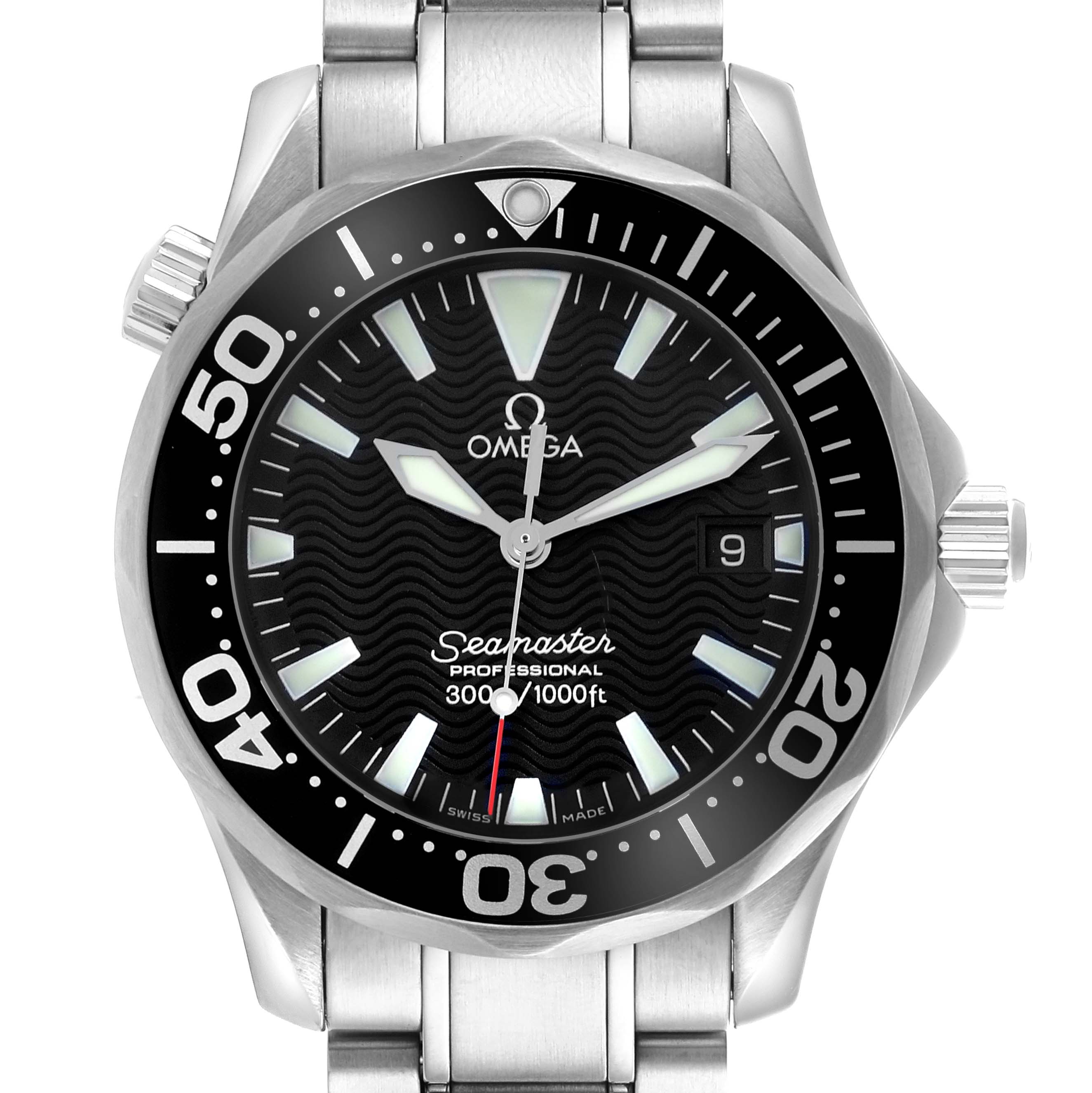 The Omega Seamaster 2262.50.00 Men
s Stainless Steel Black Dial 2262.50.00 Men
s Stainless Steel Black Dial watch is shown from the front, highlighting its dial, bezel, and part of the bracelet.