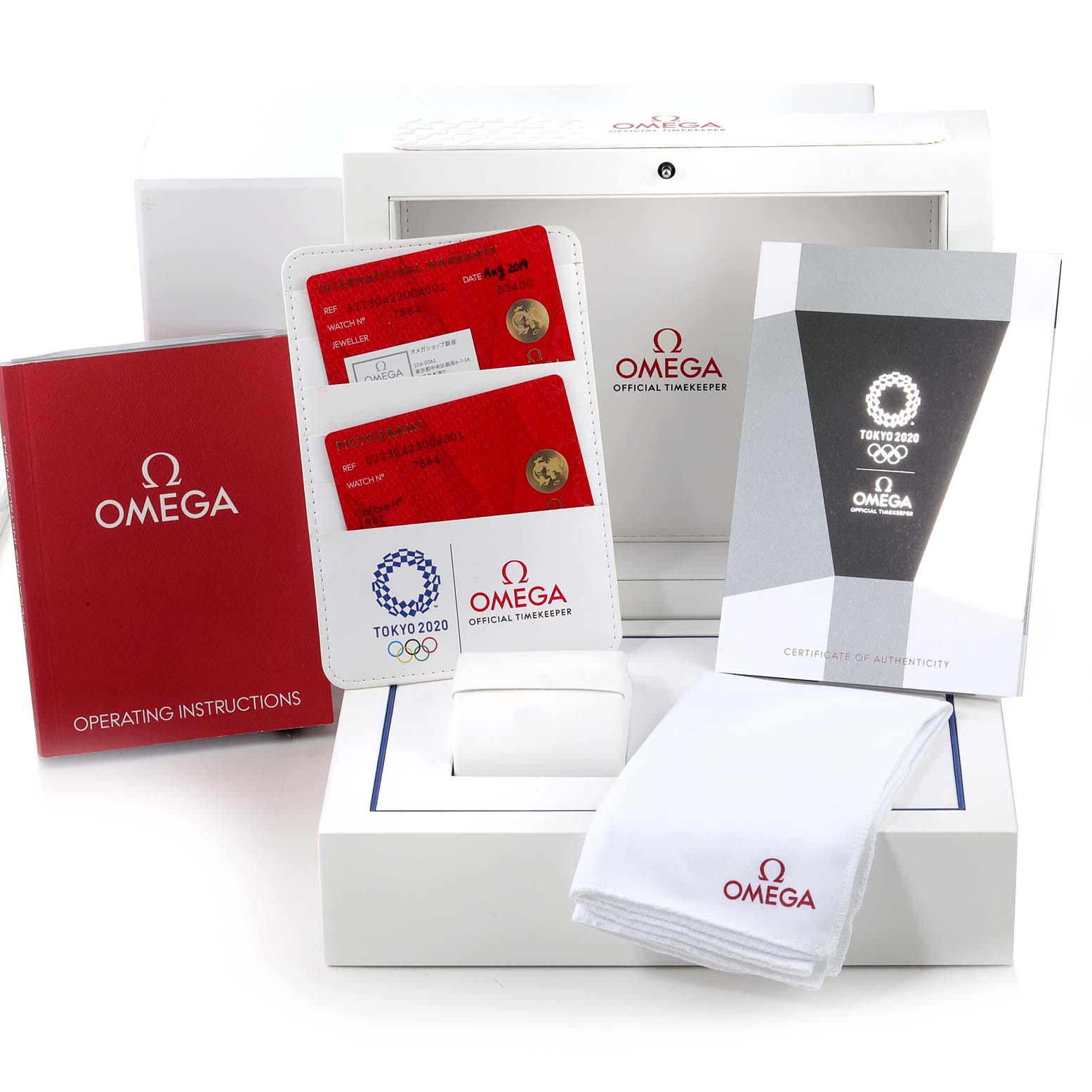 The Omega Speedmaster 522.30.42.30.04.001 Men's Stainless Steel White Dial 522.30.42.30.04.001 Men's Stainless Steel White Dial packaging includes the box, warranty cards, instruction manual, authenticity certificate, and a cleaning cloth.