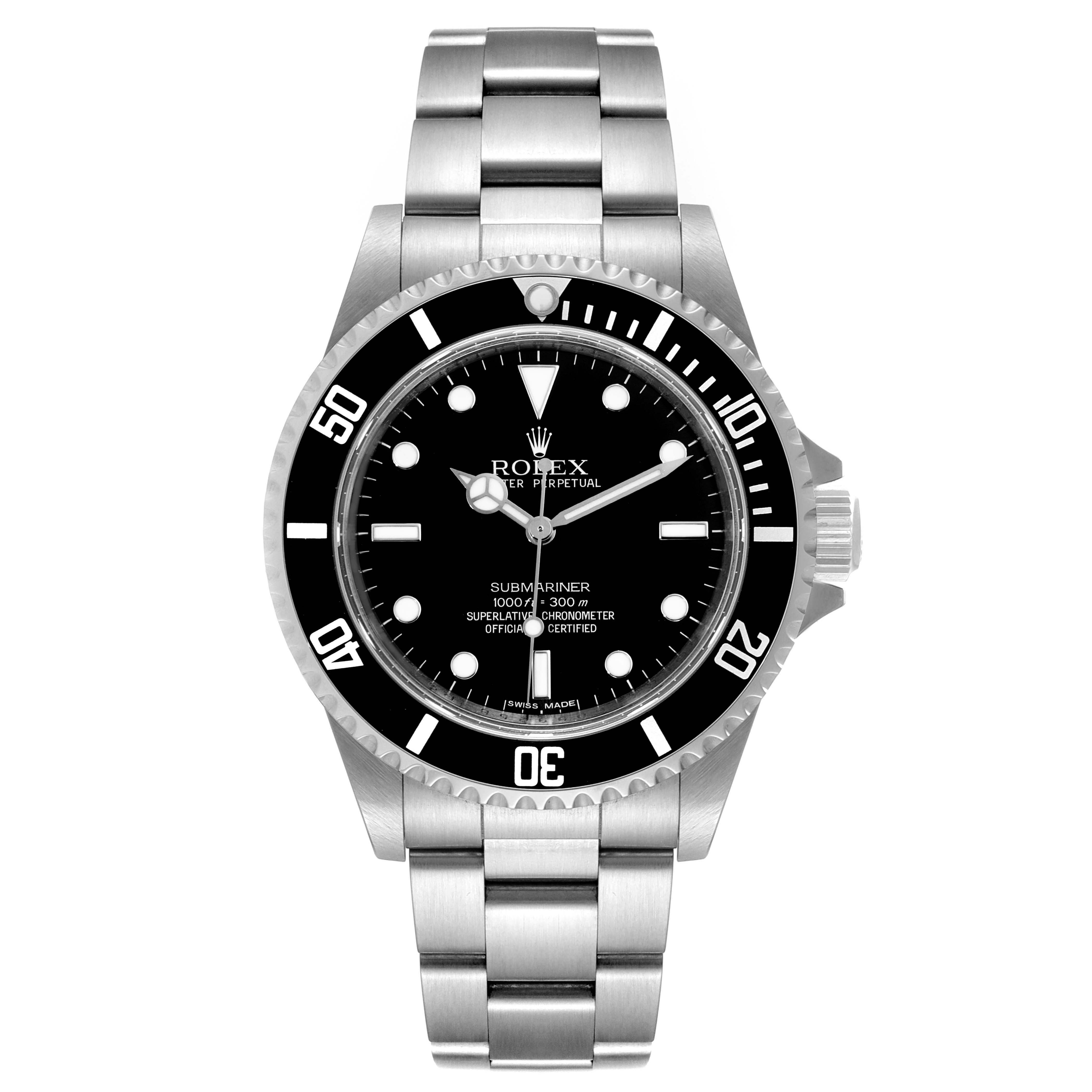 This image shows a frontal view of a Rolex Submariner 14060 Men
s Stainless Steel Black Dial 14060 Men
s Stainless Steel Black Dial watch, highlighting its dial, bezel, and bracelet.