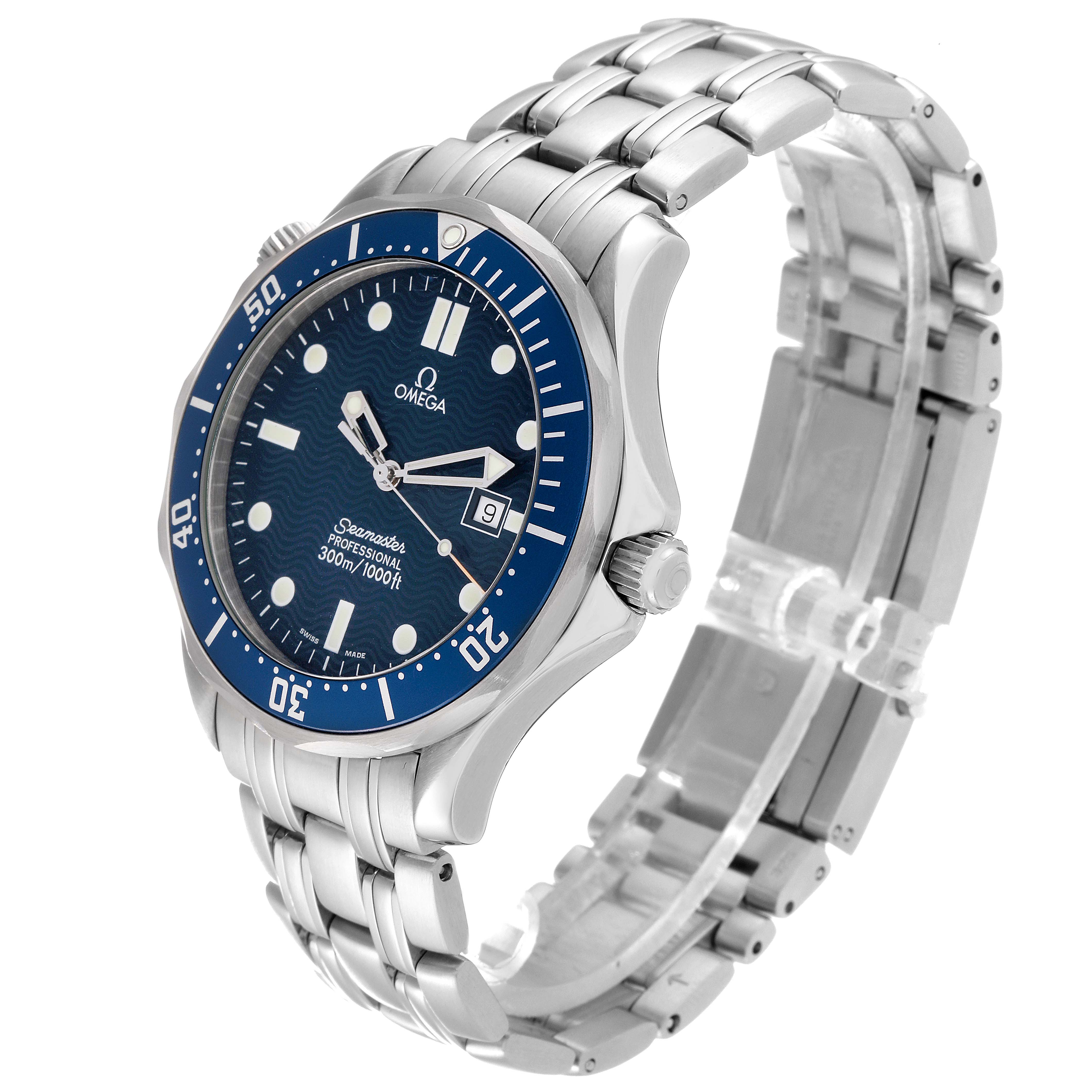 The image shows an angled view of the Omega Seamaster 2541.80.00 Men
s Stainless Steel Blue Dial 2541.80.00 Men
s Stainless Steel Blue Dial watch, highlighting its blue dial, rotating bezel, and stainless steel bracelet.