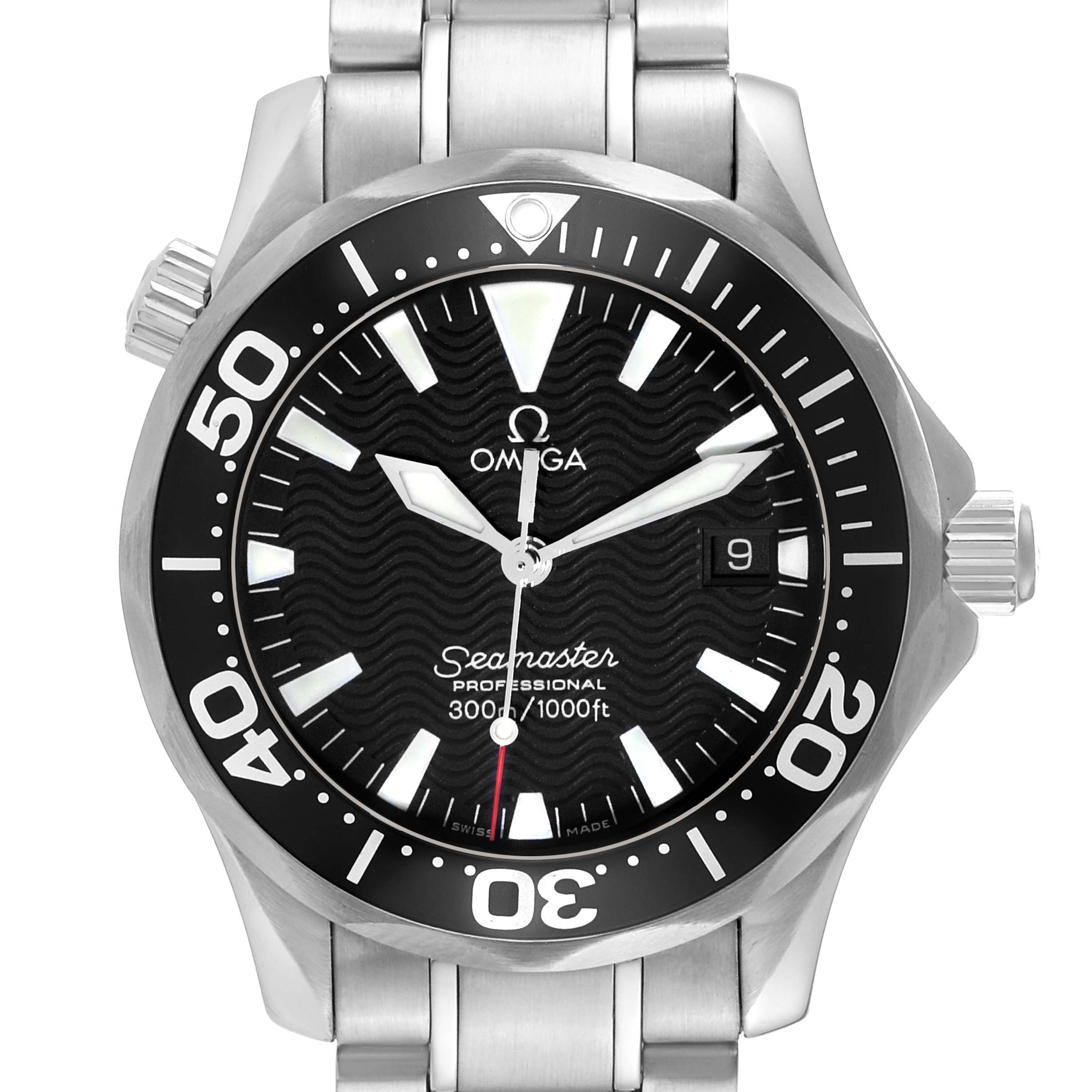 The image shows a frontal view of the Omega Seamaster 2262.50.00 Men
s Stainless Steel Black Dial 2262.50.00 Men
s Stainless Steel Black Dial watch, highlighting the bezel, dial, hands, and crown.
