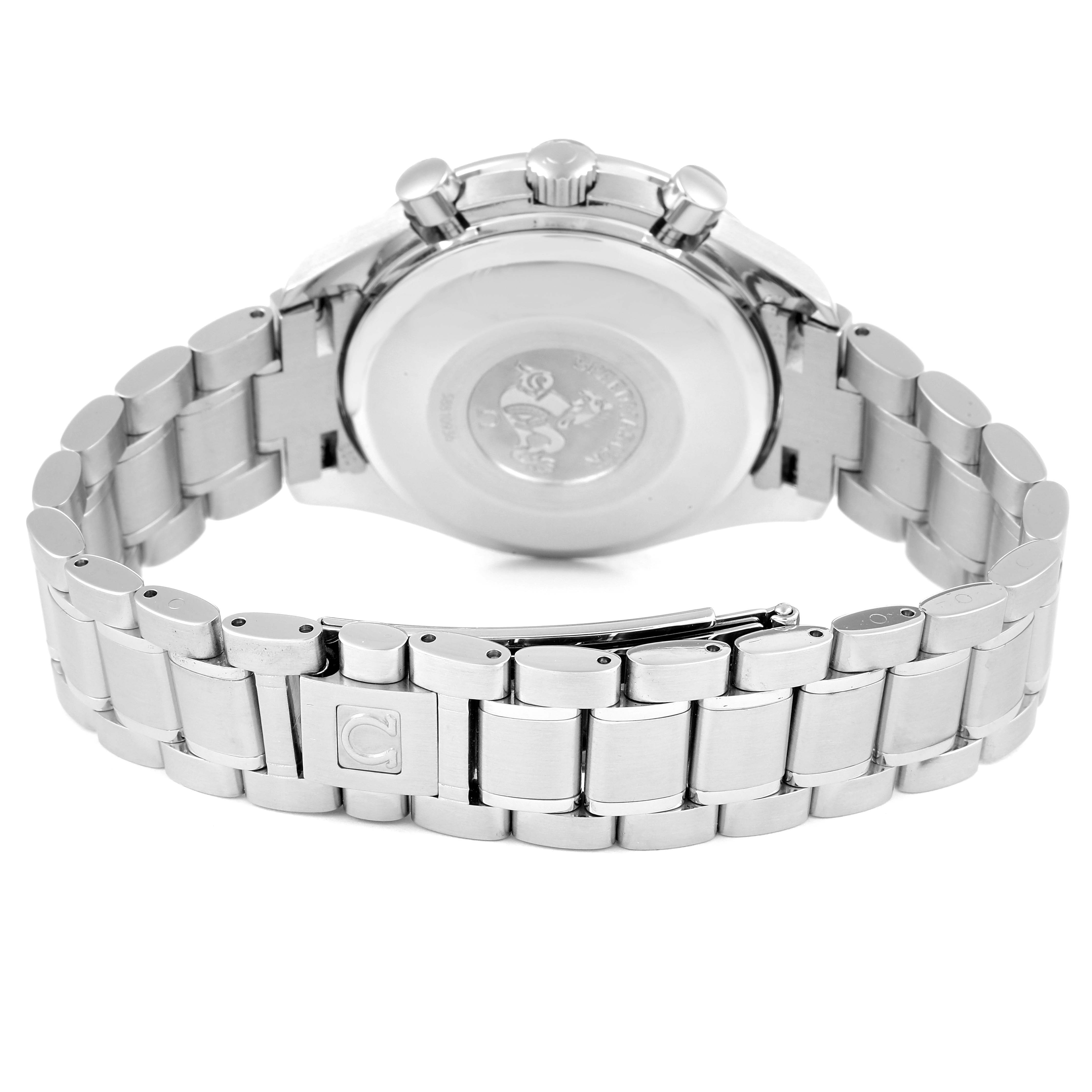 The image shows the backside and bracelet of the Omega Speedmaster 3520.50.00 Men
s Stainless Steel Black Dial 3520.50.00 Men
s Stainless Steel Black Dial watch, highlighting the clasp and back case.