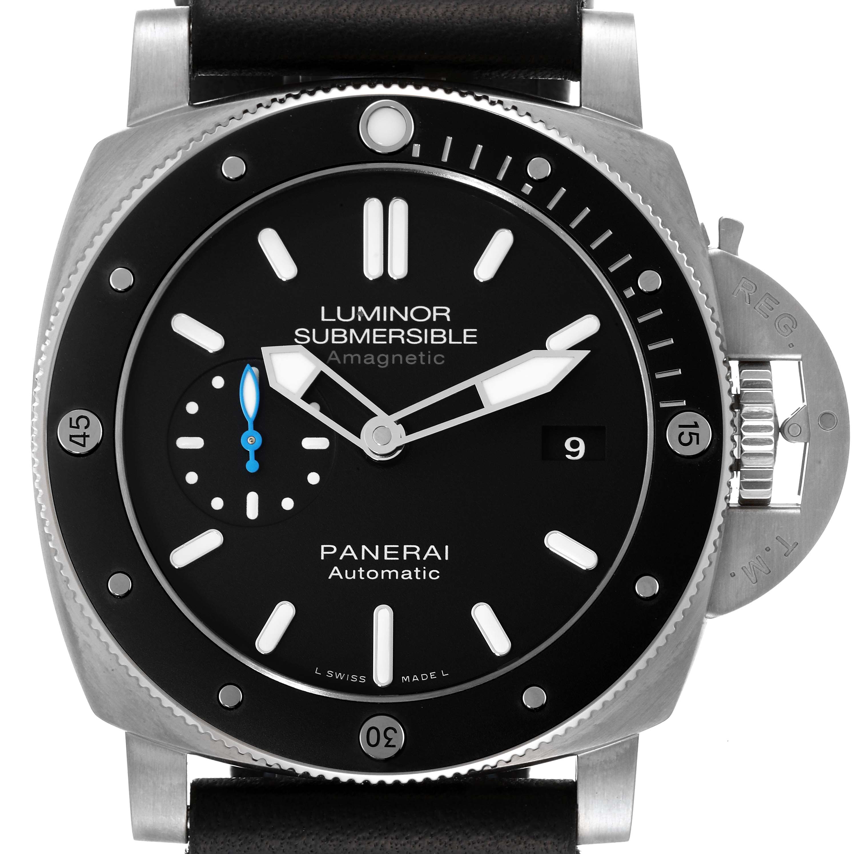 The image shows a front view of the Panerai Submersible PAM01389 Men
s Titanium Black Dial PAM01389 Men
s Titanium Black Dial model, displaying the dial, bezel, and part of the crown protector.