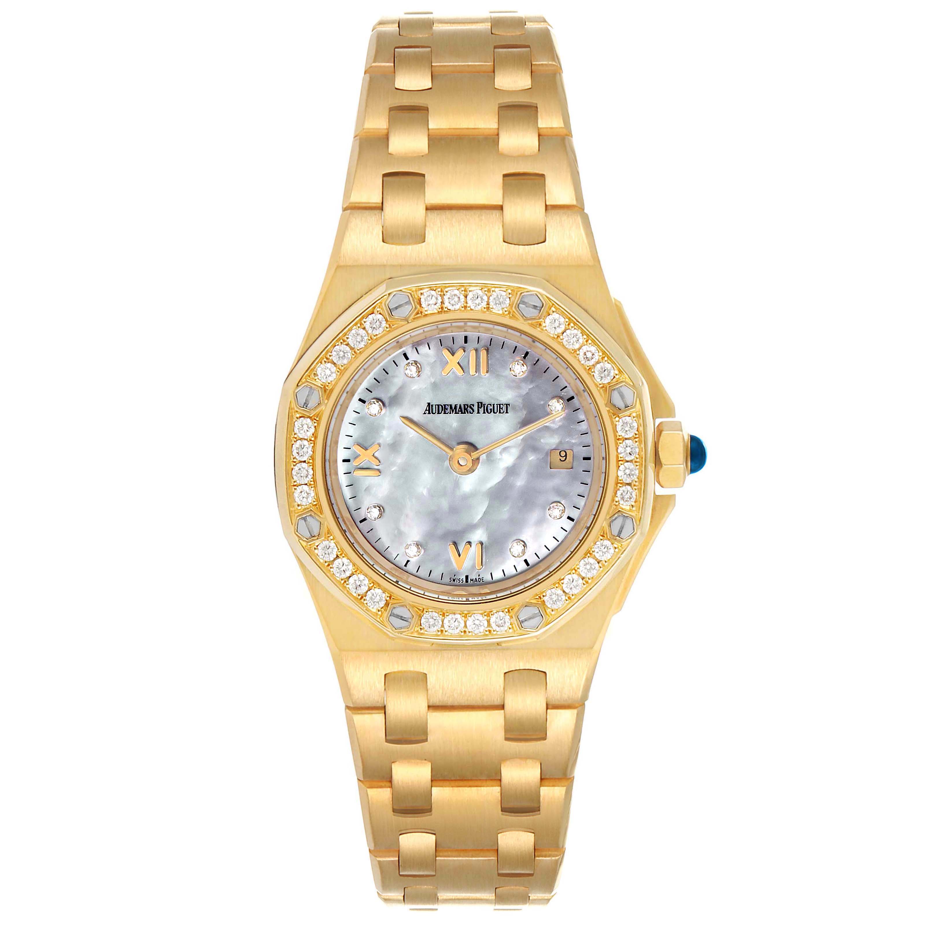 The image shows a front view of a Royal Oak Offshore watch by Audemars Piguet, highlighting the dial, bezel, and bracelet.