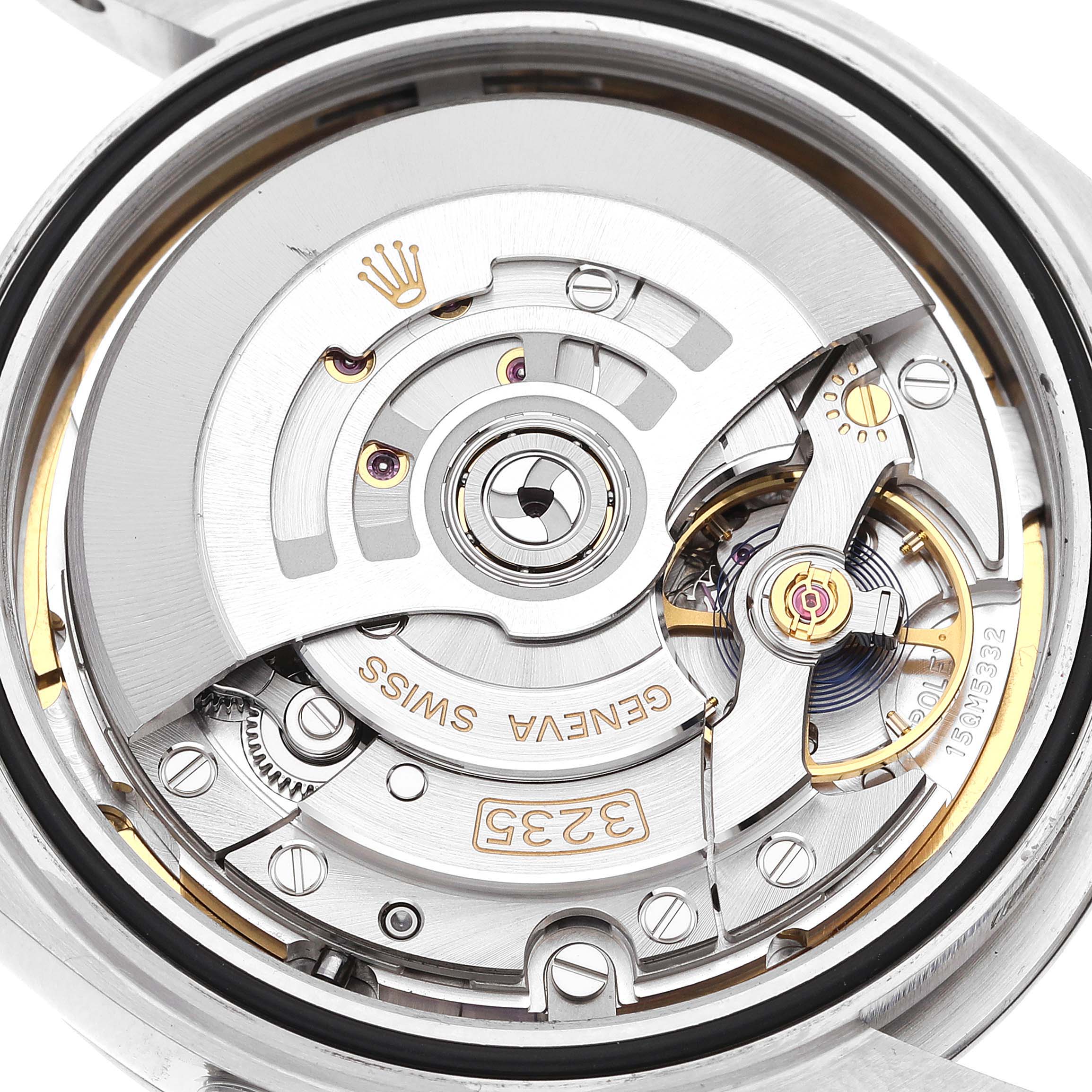 This image shows the movement mechanism of the Rolex Datejust 41 126300 Men
s Stainless Steel Blue Dial 126300 Men
s Stainless Steel Blue Dial watch.