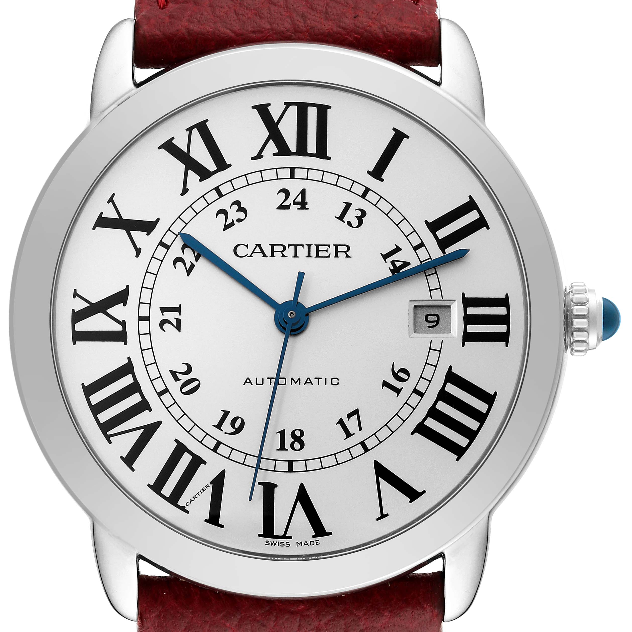 The image shows a frontal view of the Cartier Ronde W6701010 Men
s Stainless Steel Silver Dial W6701010 Men
s Stainless Steel Silver Dial model watch, detailing its dial, numerals, hands, date window, and crown.