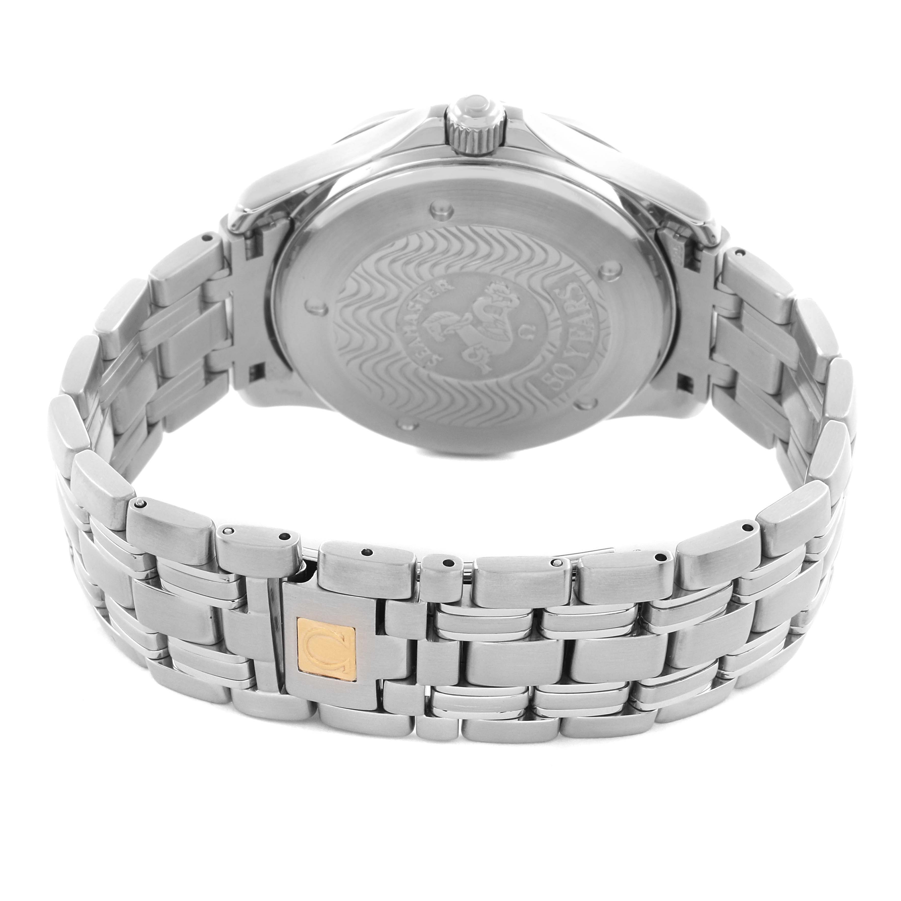 The image shows the back view of an Omega Seamaster 2534.50.00 Men
s Stainless Steel Black Dial 2534.50.00 Men
s Stainless Steel Black Dial watch, highlighting the case back and bracelet clasp.