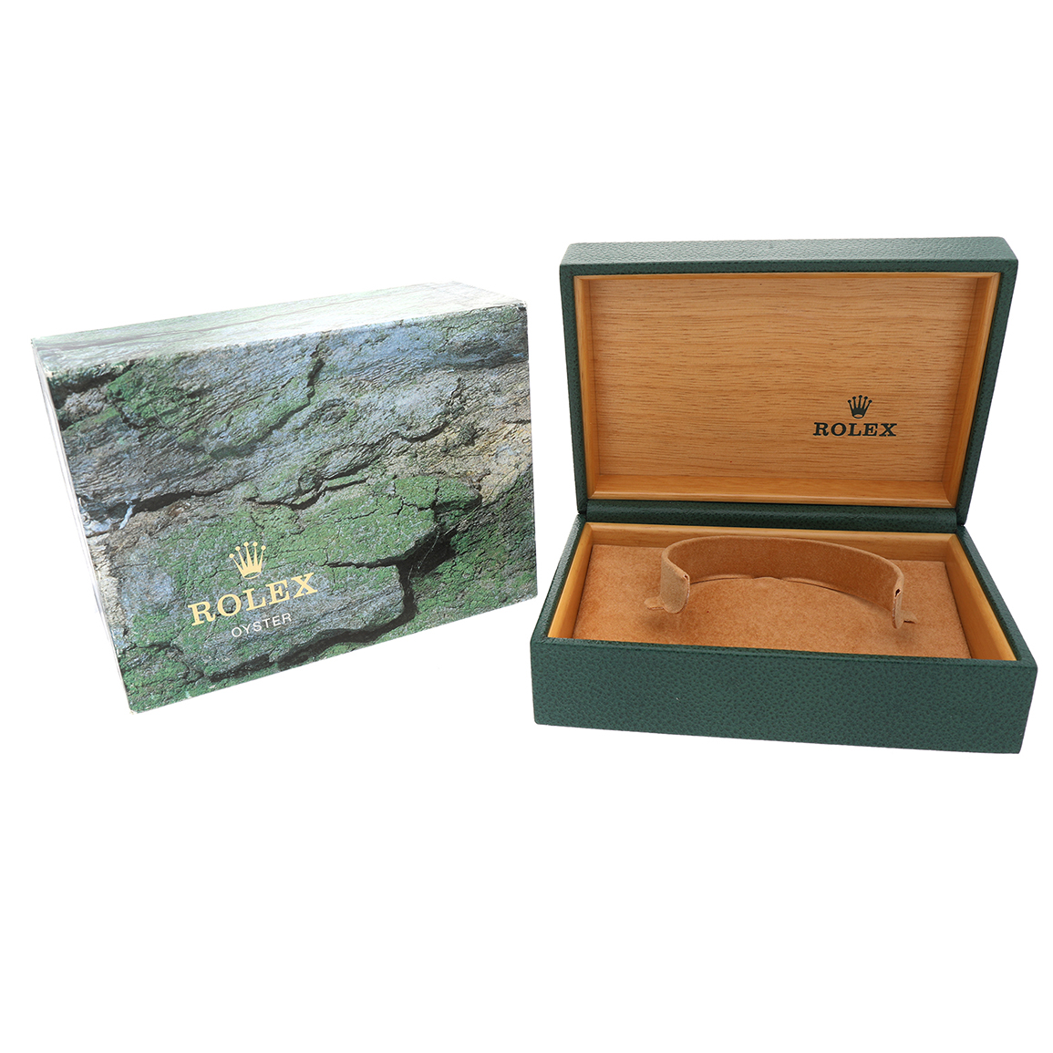 The photo shows an open green Rolex box with beige interior alongside its outer packaging for the GMT-Master model.