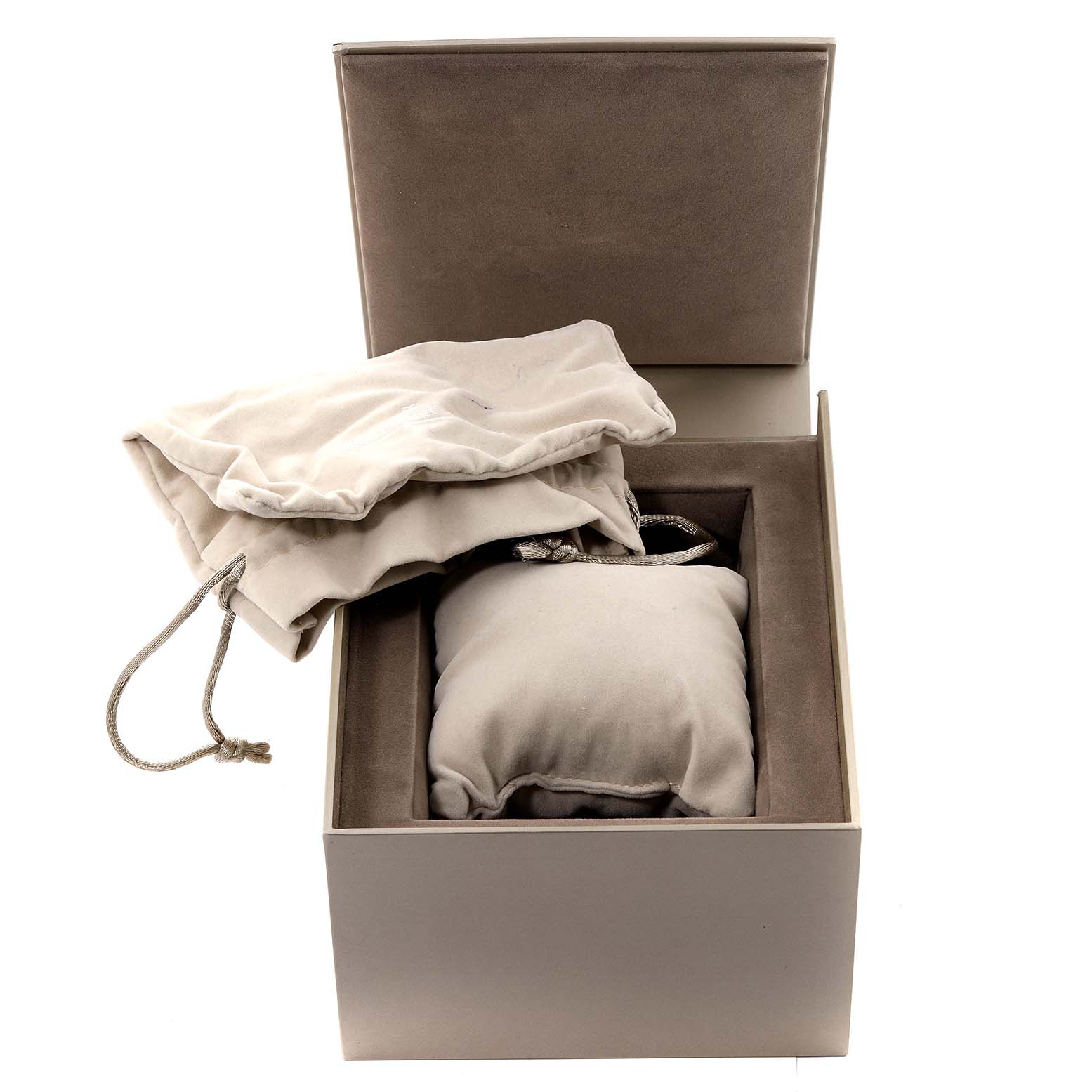 The image shows a Jaeger LeCoultre Master Q1398420 Men
s Stainless Steel Silver Dial Q1398420 Men
s Stainless Steel Silver Dial model watch in its open box with accessory pouches visible.