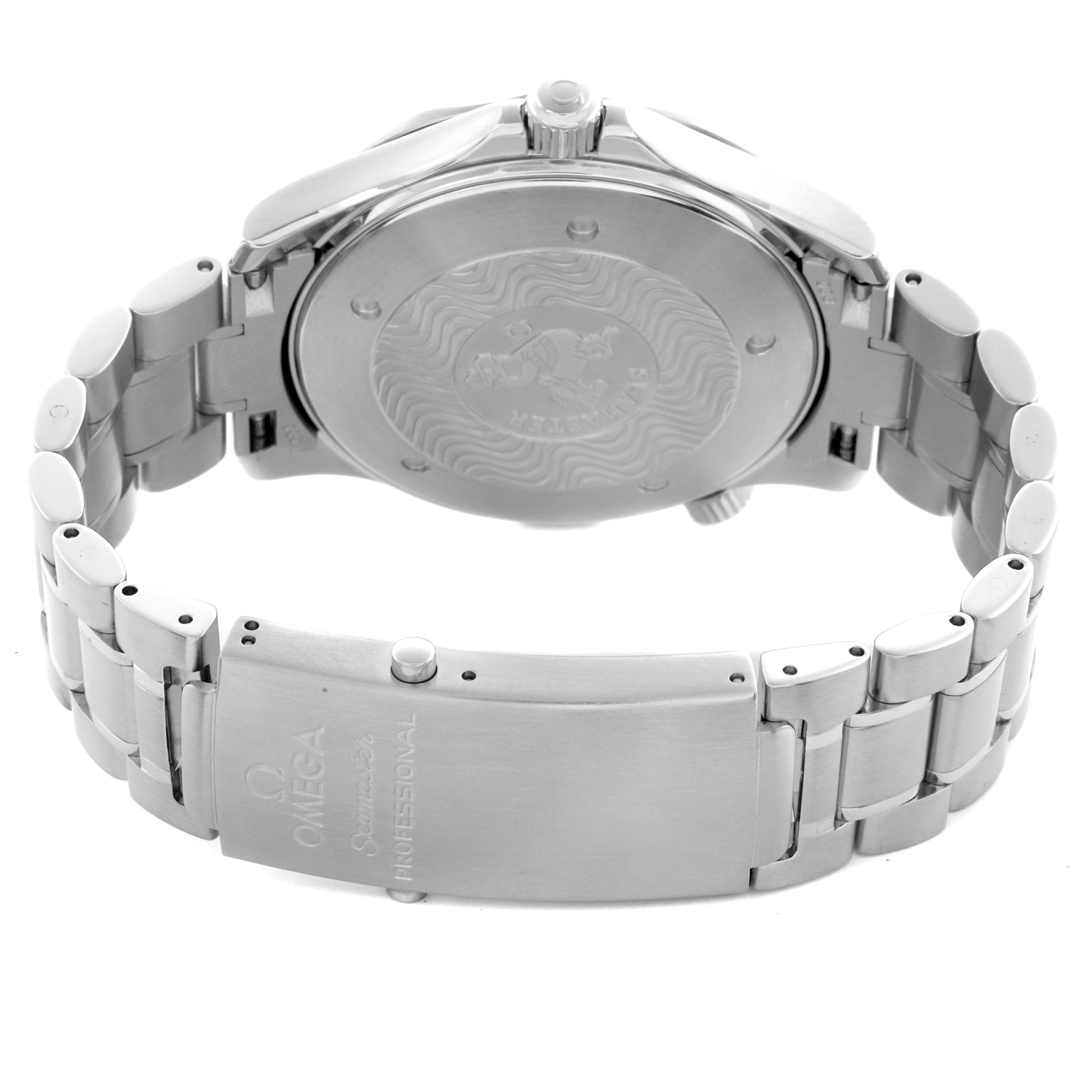 The image shows the back and bracelet of the Omega Seamaster 2264.50.00 Men
s Stainless Steel Black Dial 2264.50.00 Men
s Stainless Steel Black Dial, highlighting the clasp and case back.