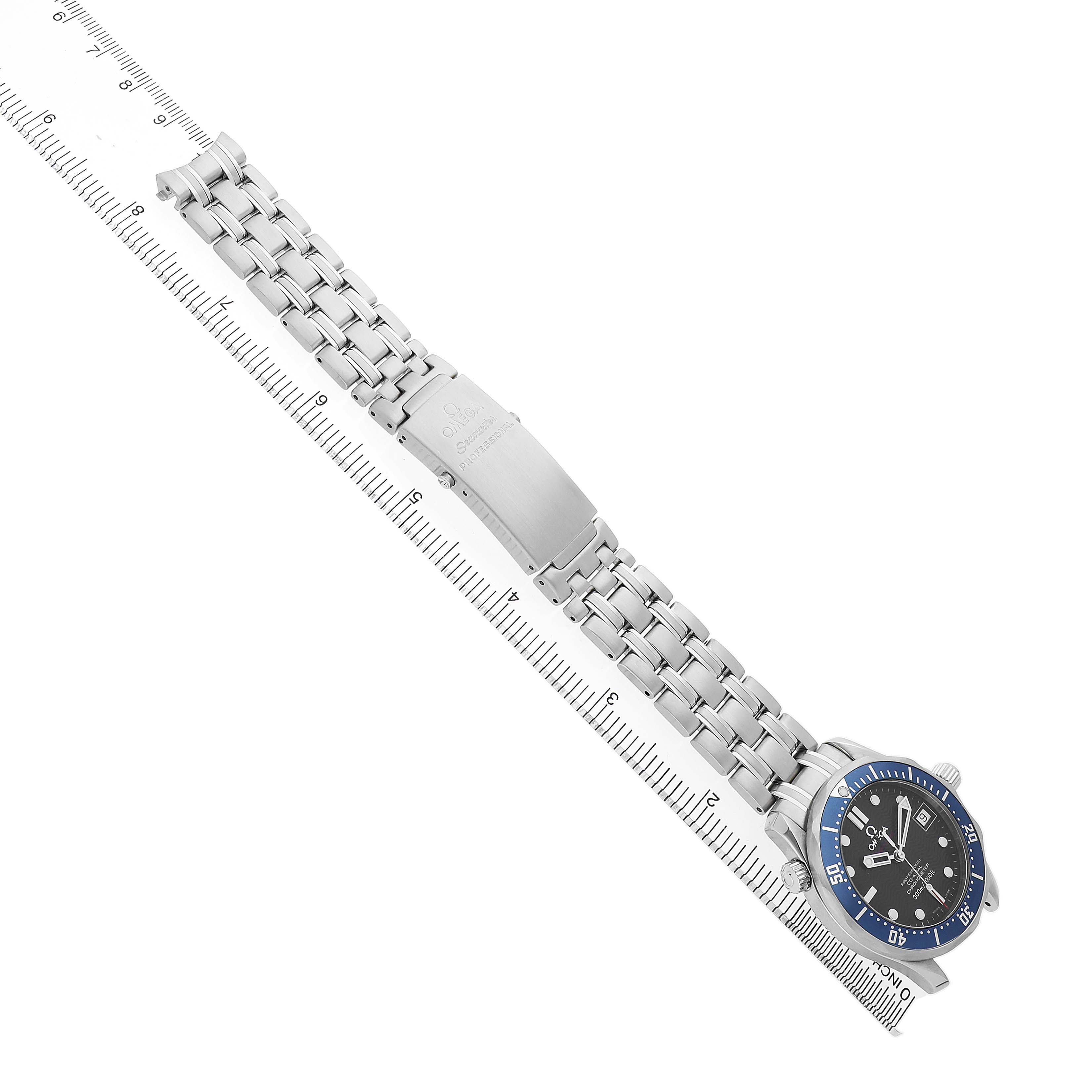 The image shows an Omega Seamaster 2222.80.00 Men's Stainless Steel Blue Dial watch laid flat from a top-down angle, displaying its face, bezel, bracelet, and clasp.